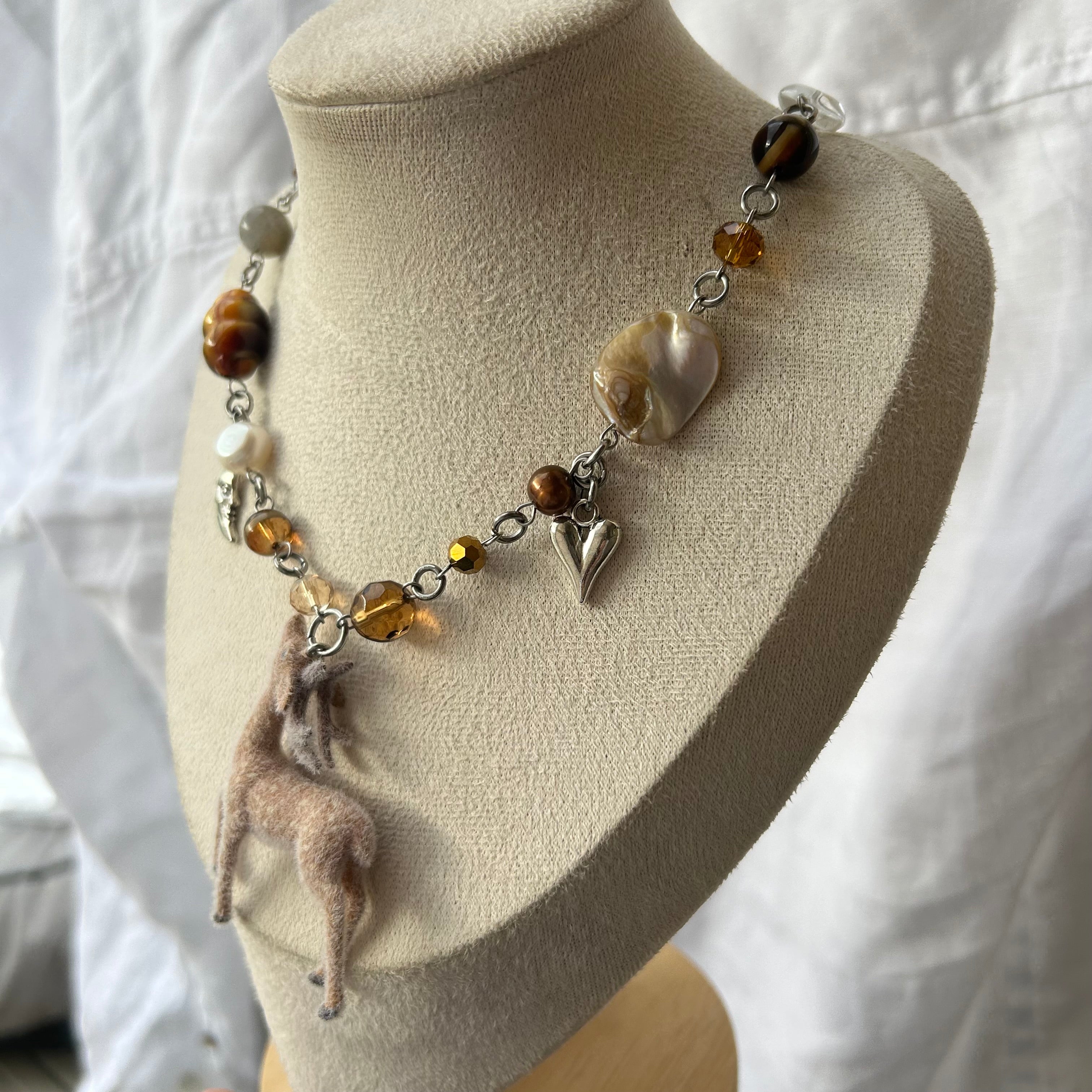Bambi brown necklace