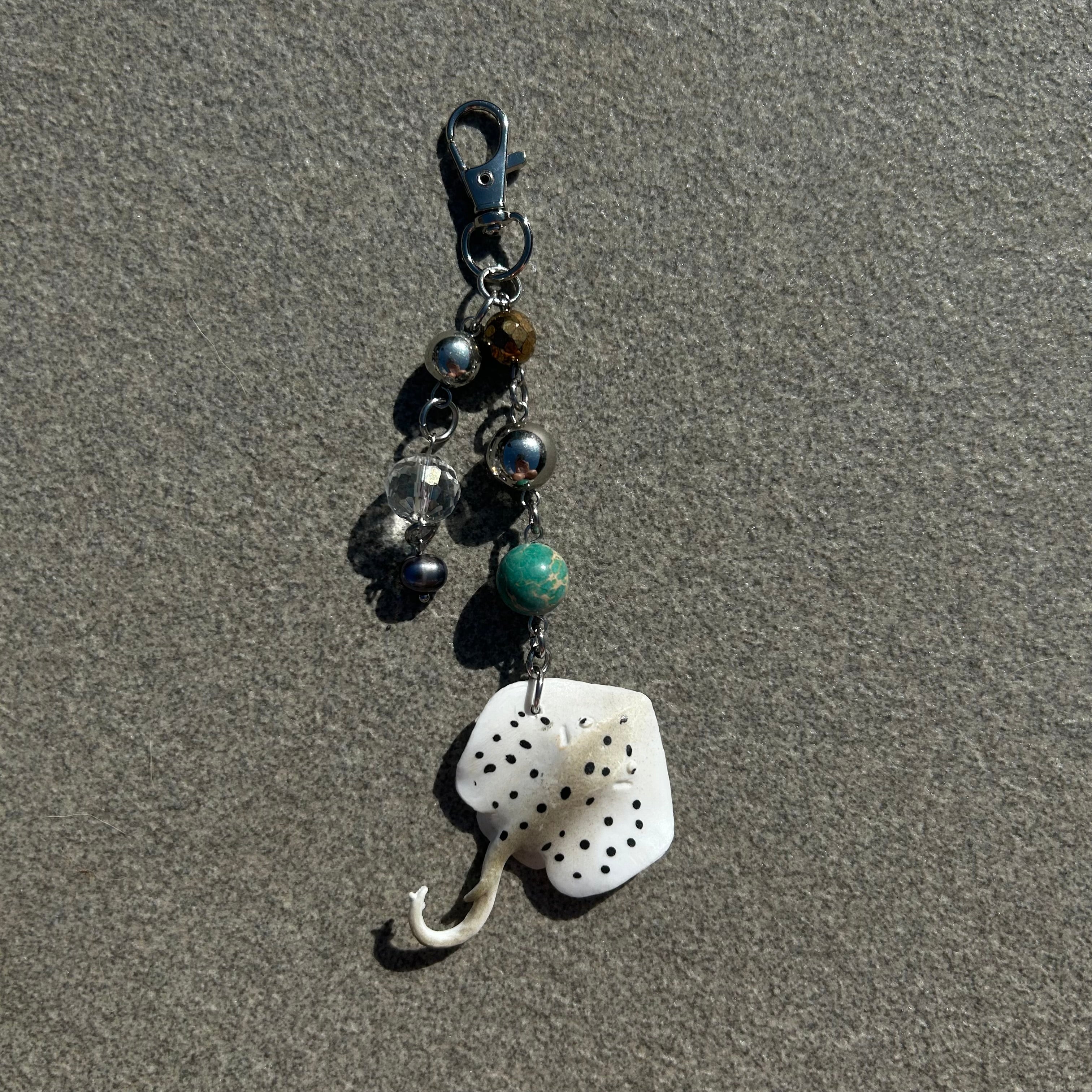 manta ray sea creature key ring