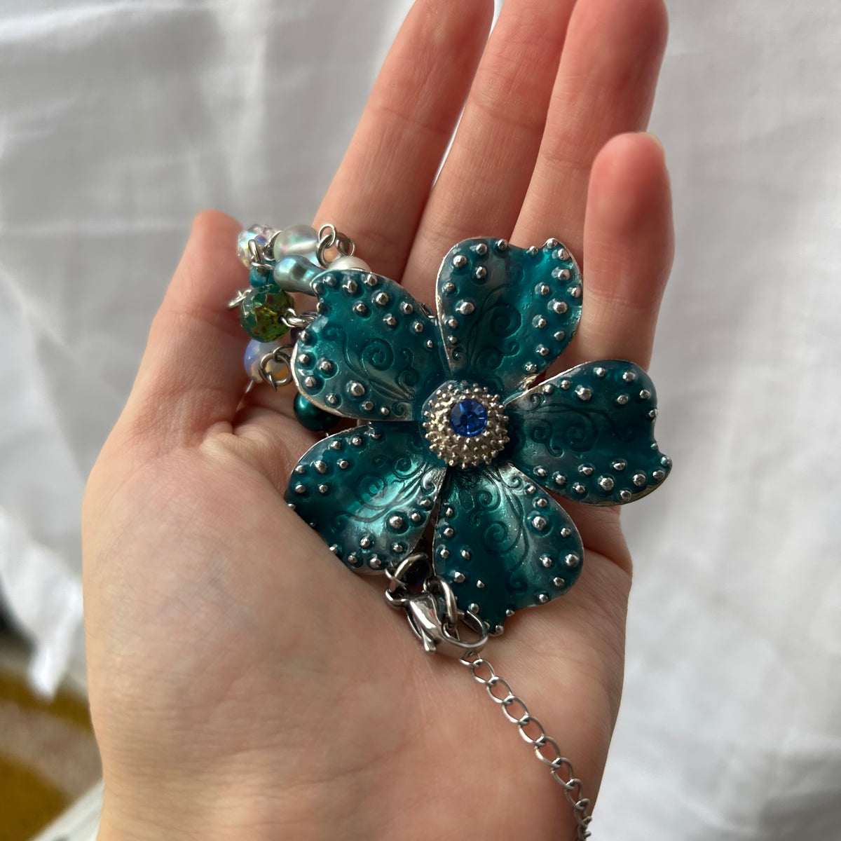 Blue flower necklace