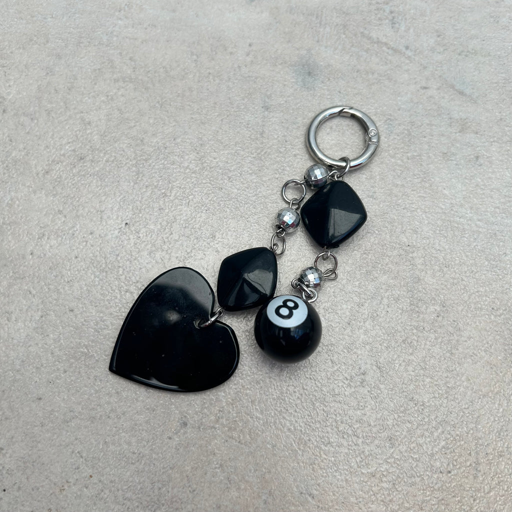 Black 8-ball keyring