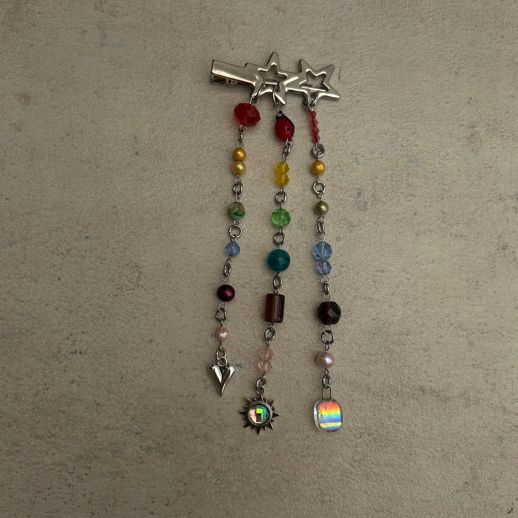 Multicoloured beaded cluster charm hair clip