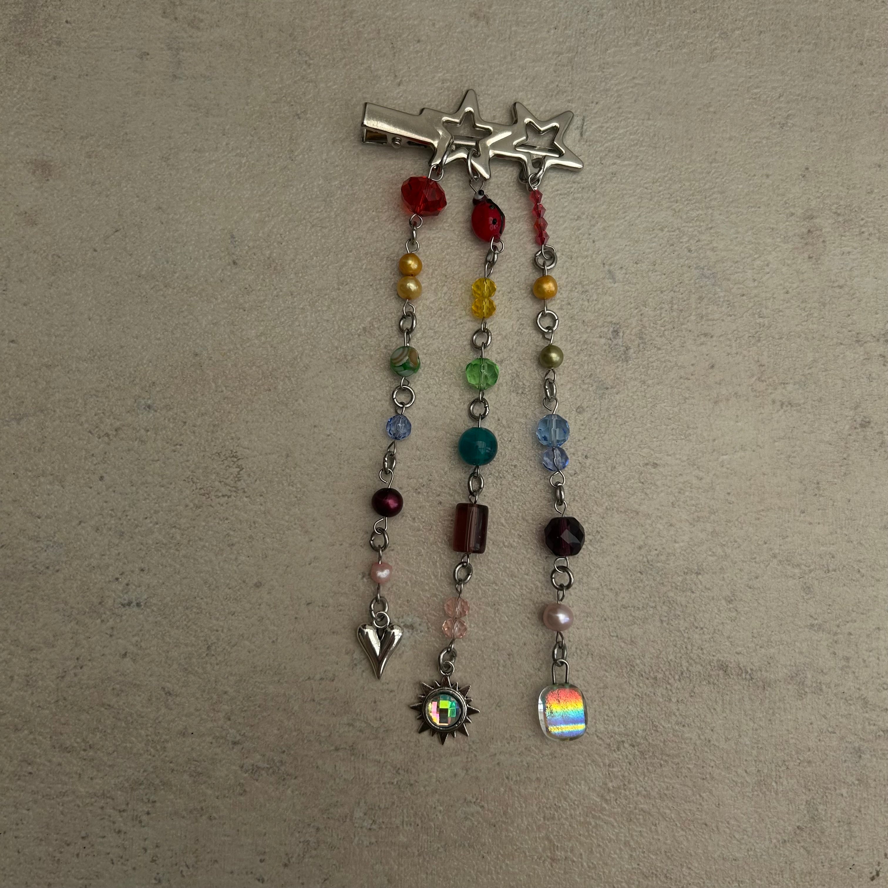 Multicoloured beaded cluster charm hair clip