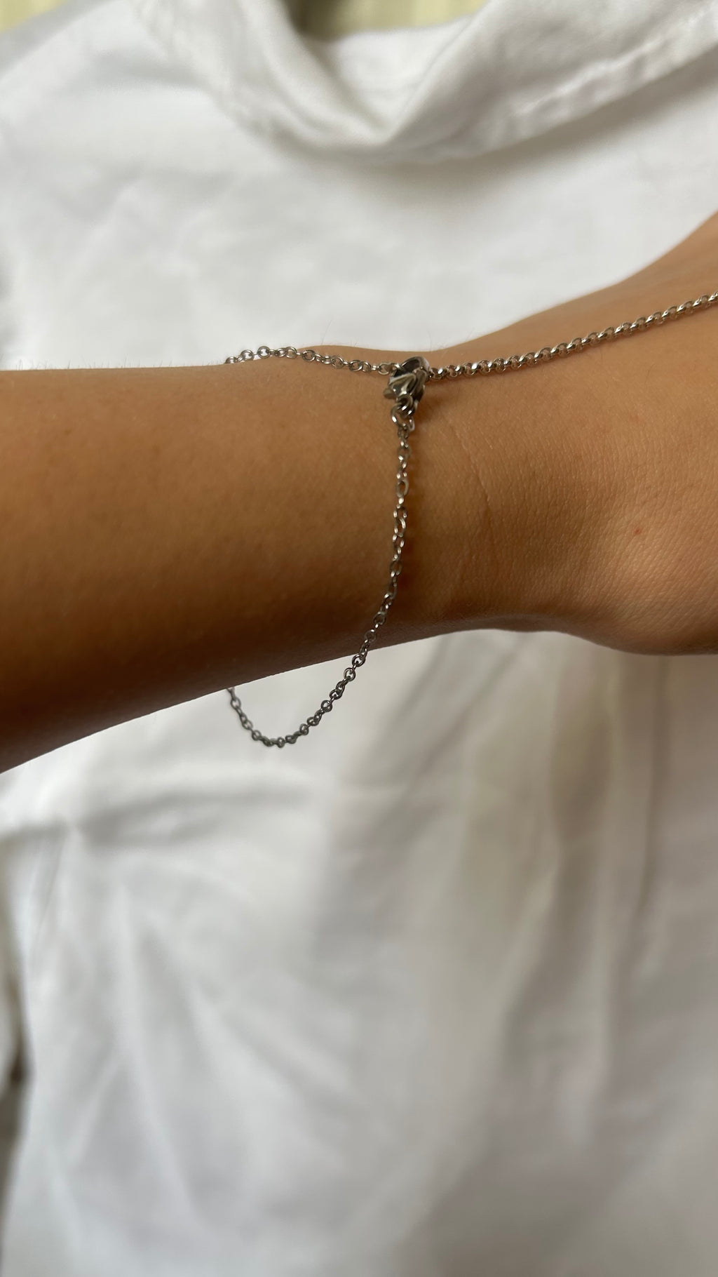 Hand chain