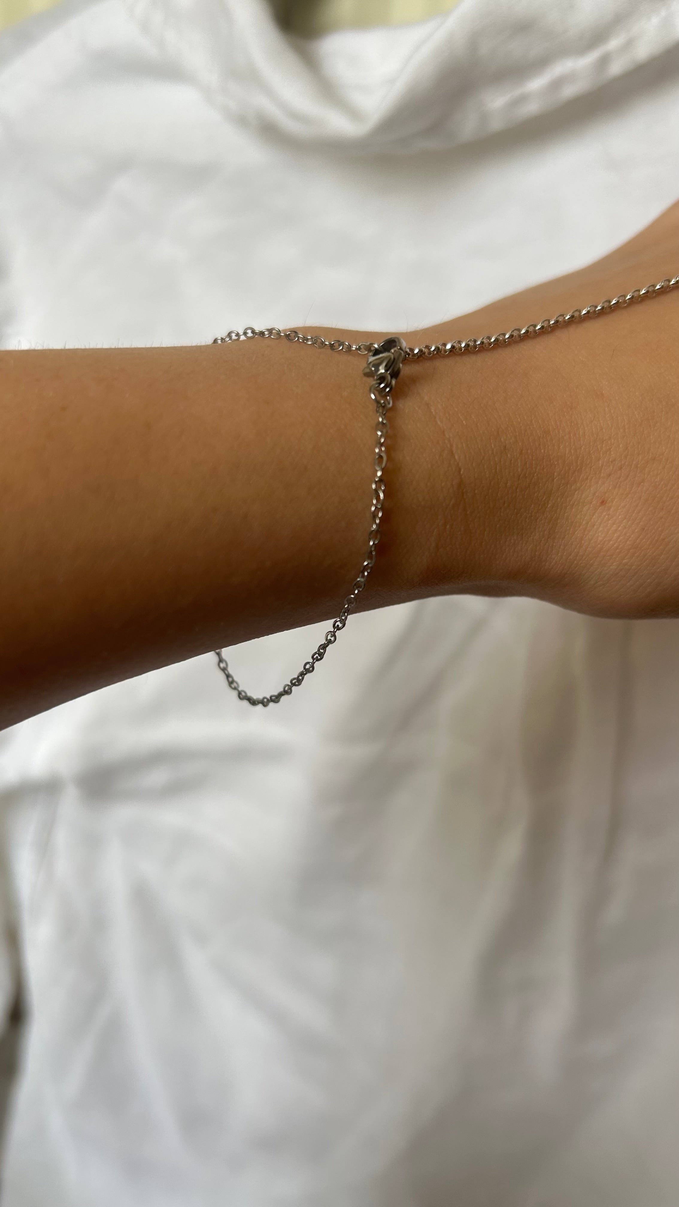 Hand chain