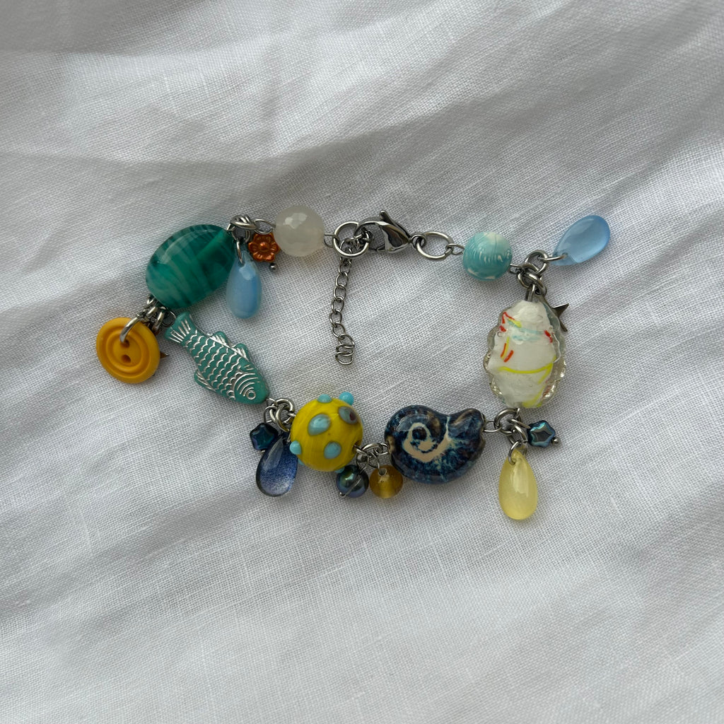 Glass lampwork fish bracelet