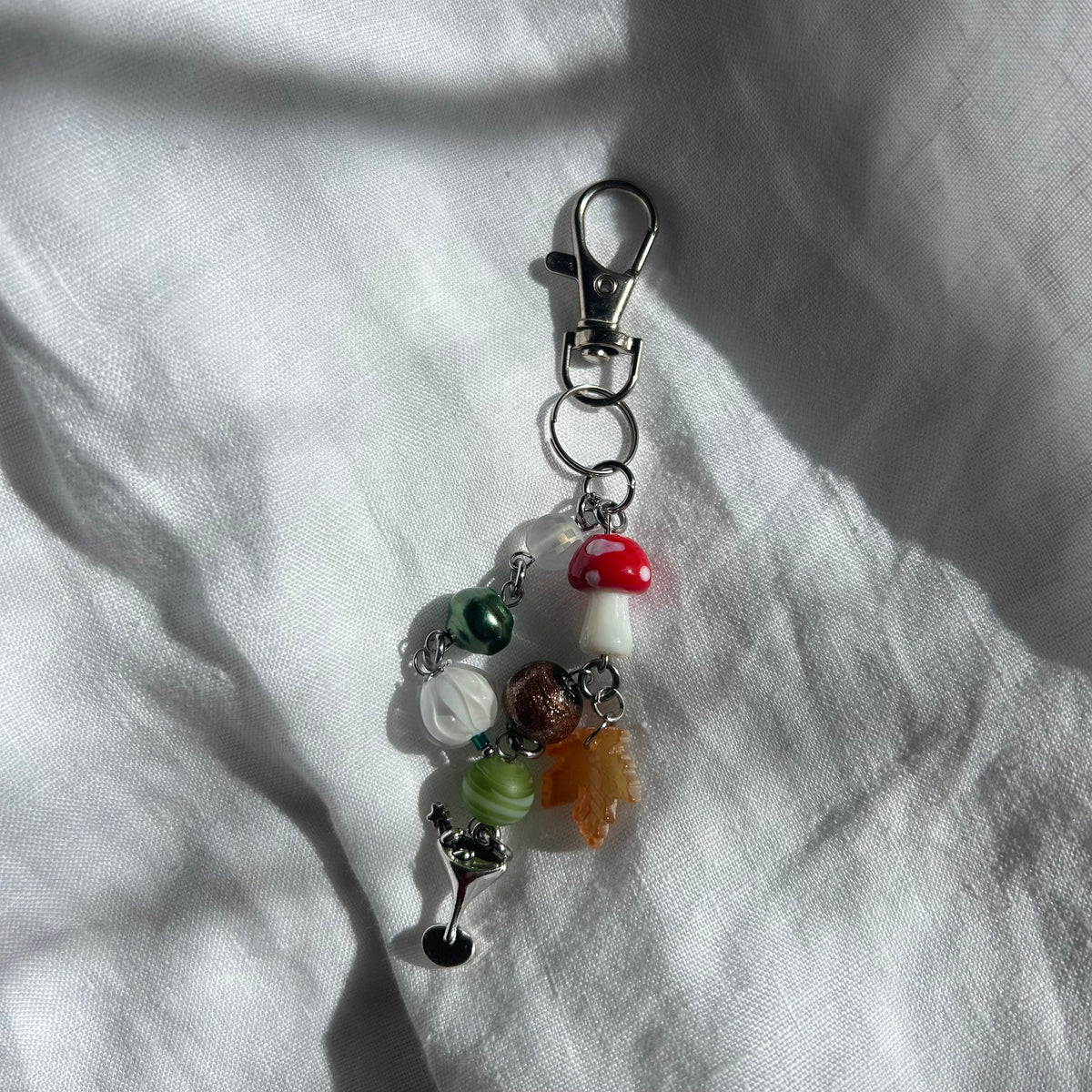 Mushroom leaf keyring