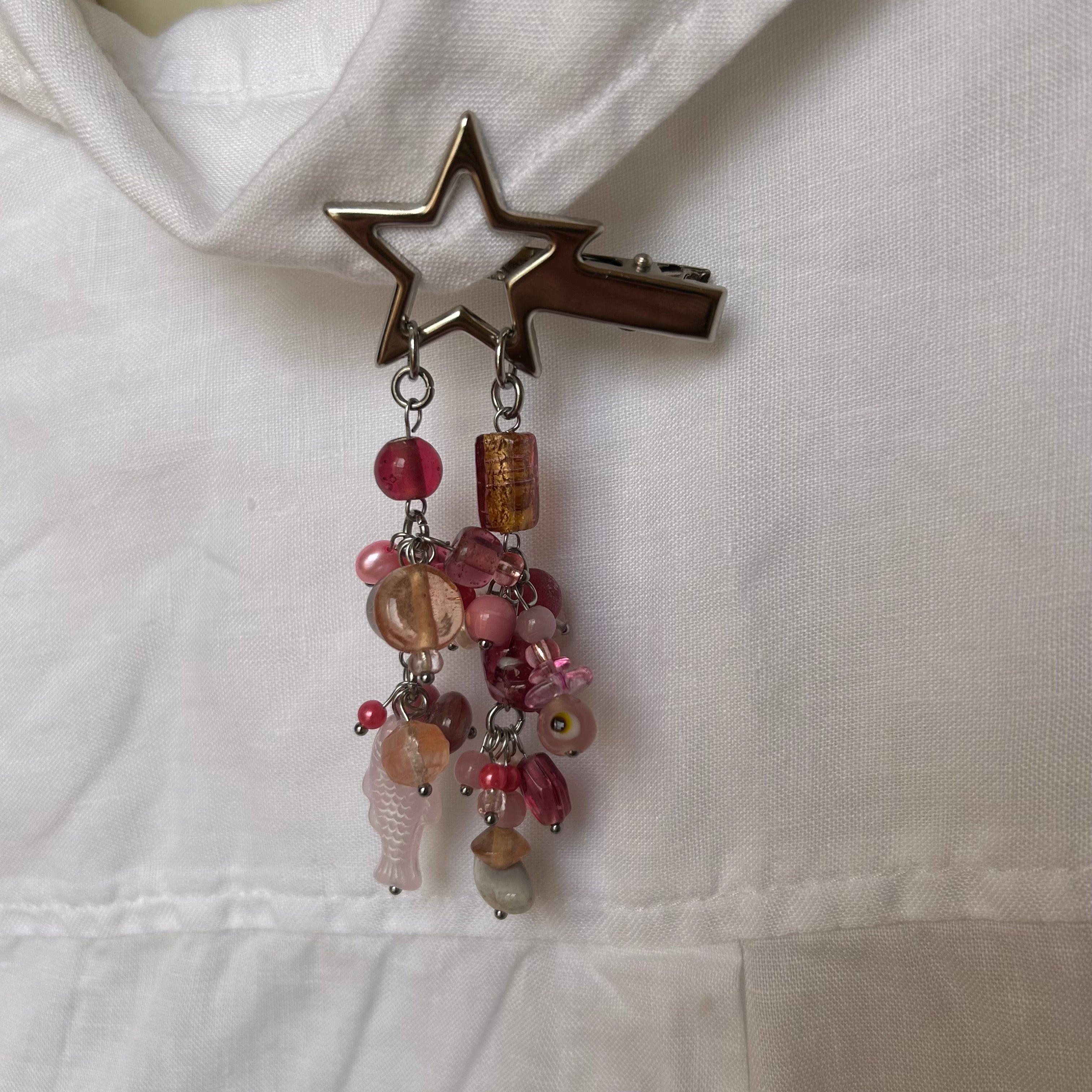 Pink cluster clutter fish star hairclip