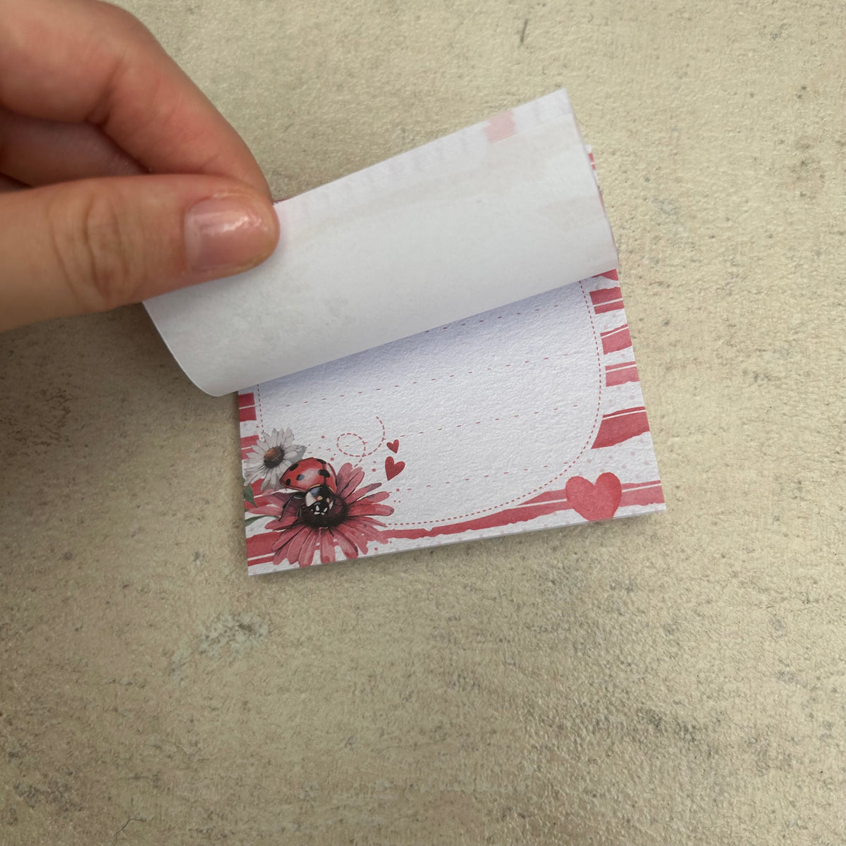 Ladybug print small sticky note