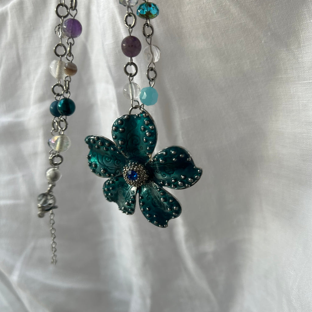 Blue flower necklace