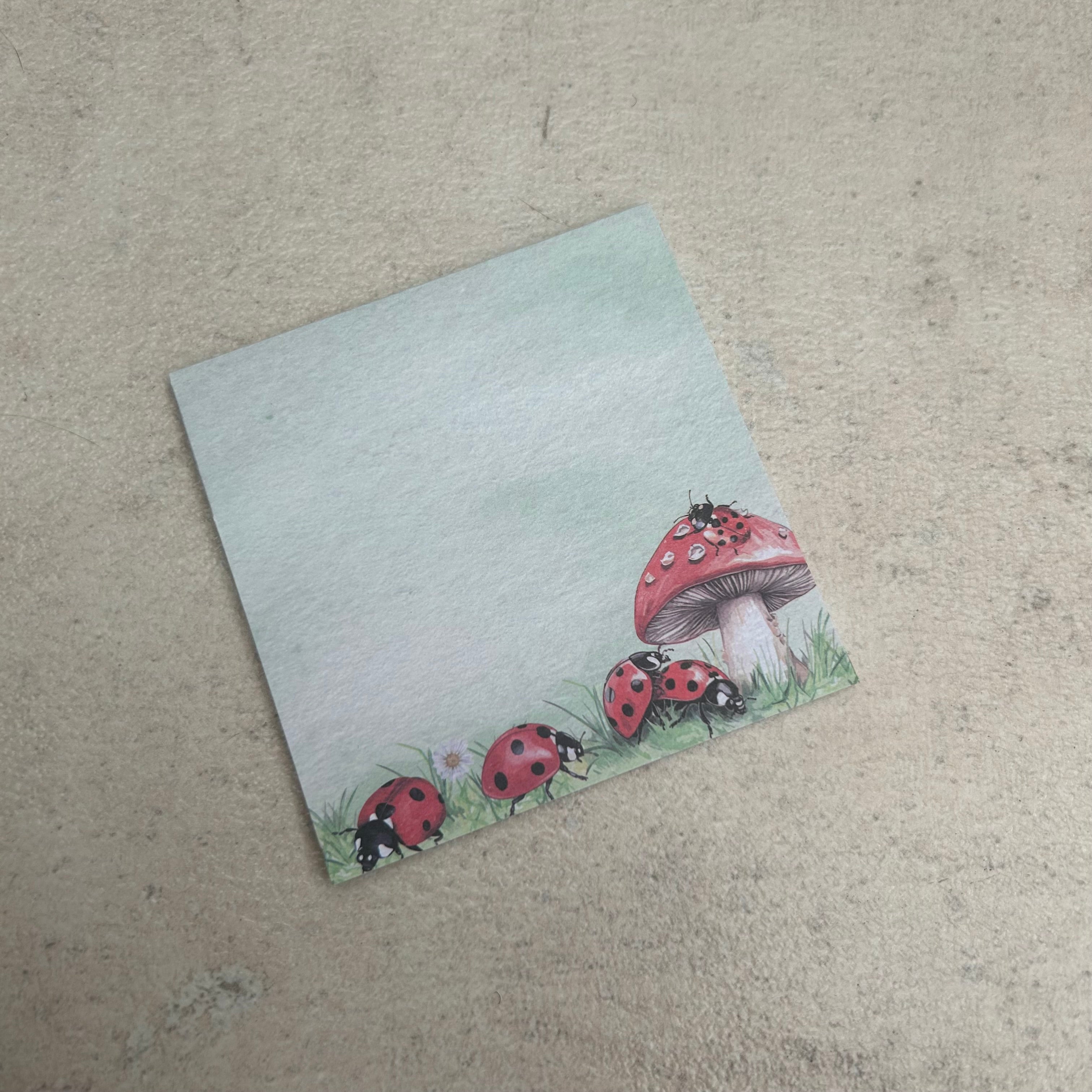 Ladybug print small sticky note
