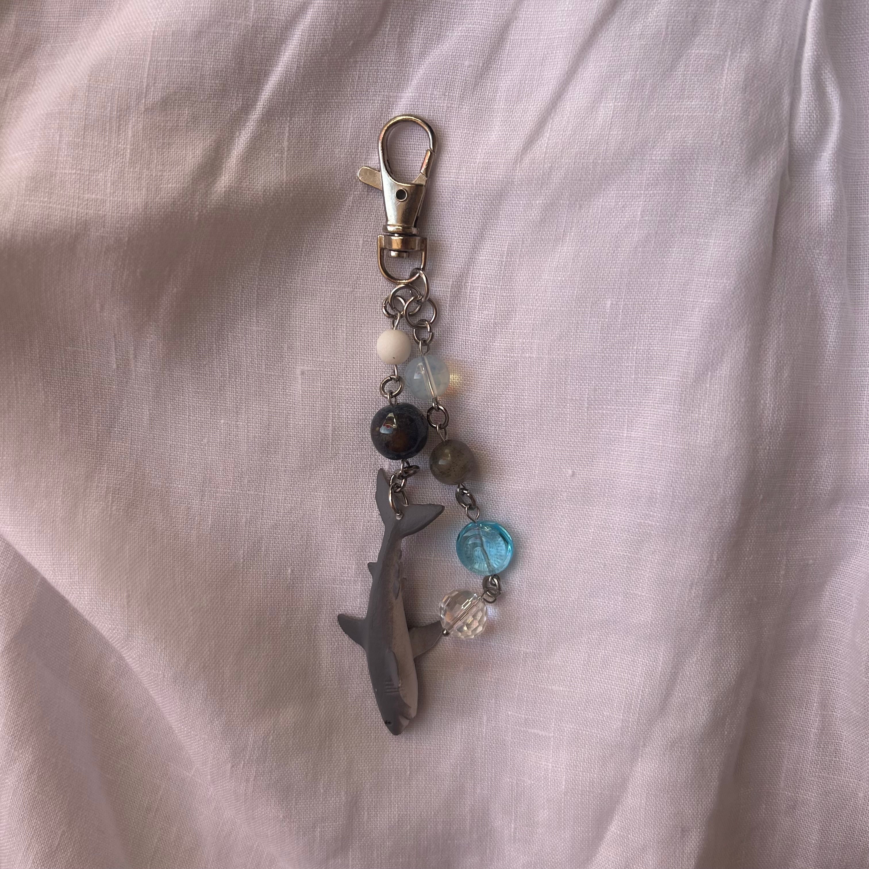 Shark charm keyring