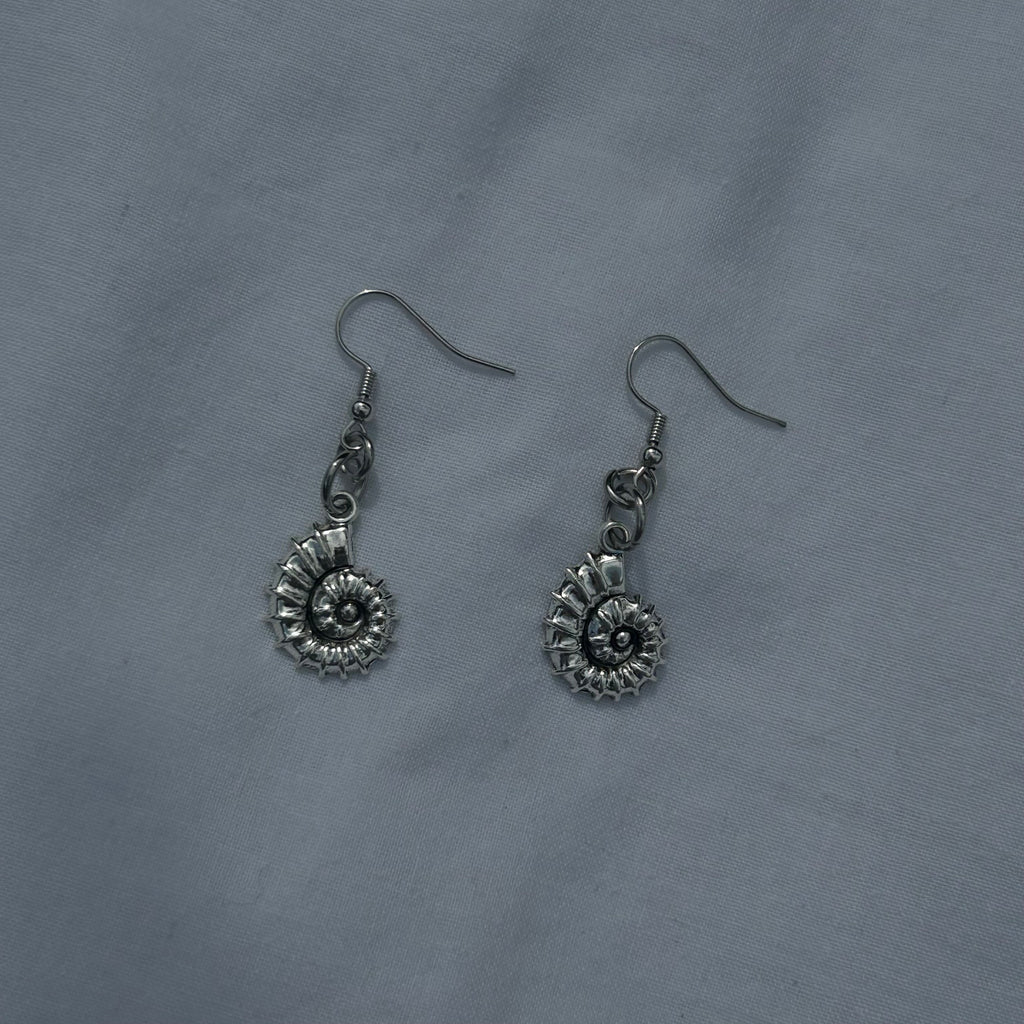 Silver shell earrings