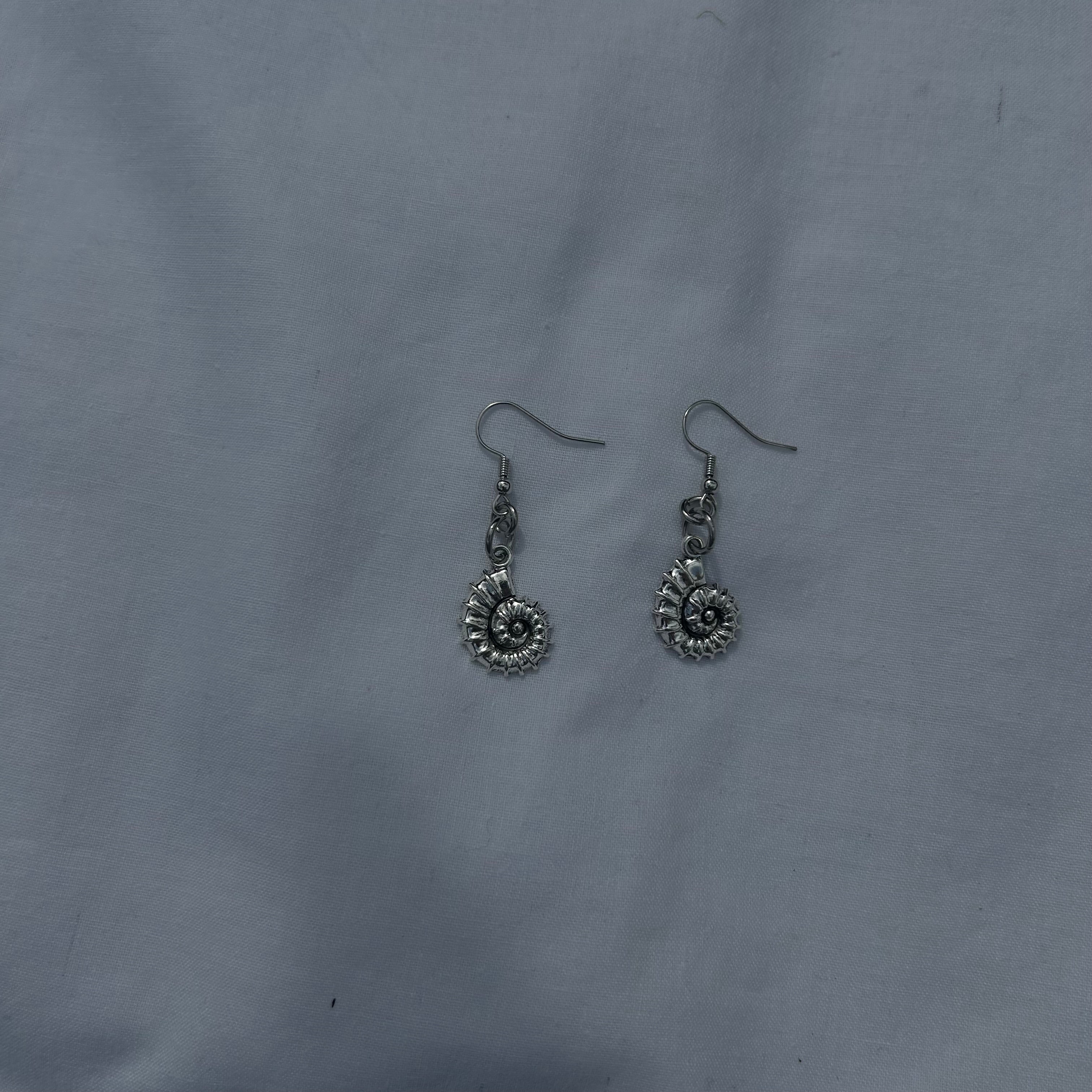 Silver shell earrings