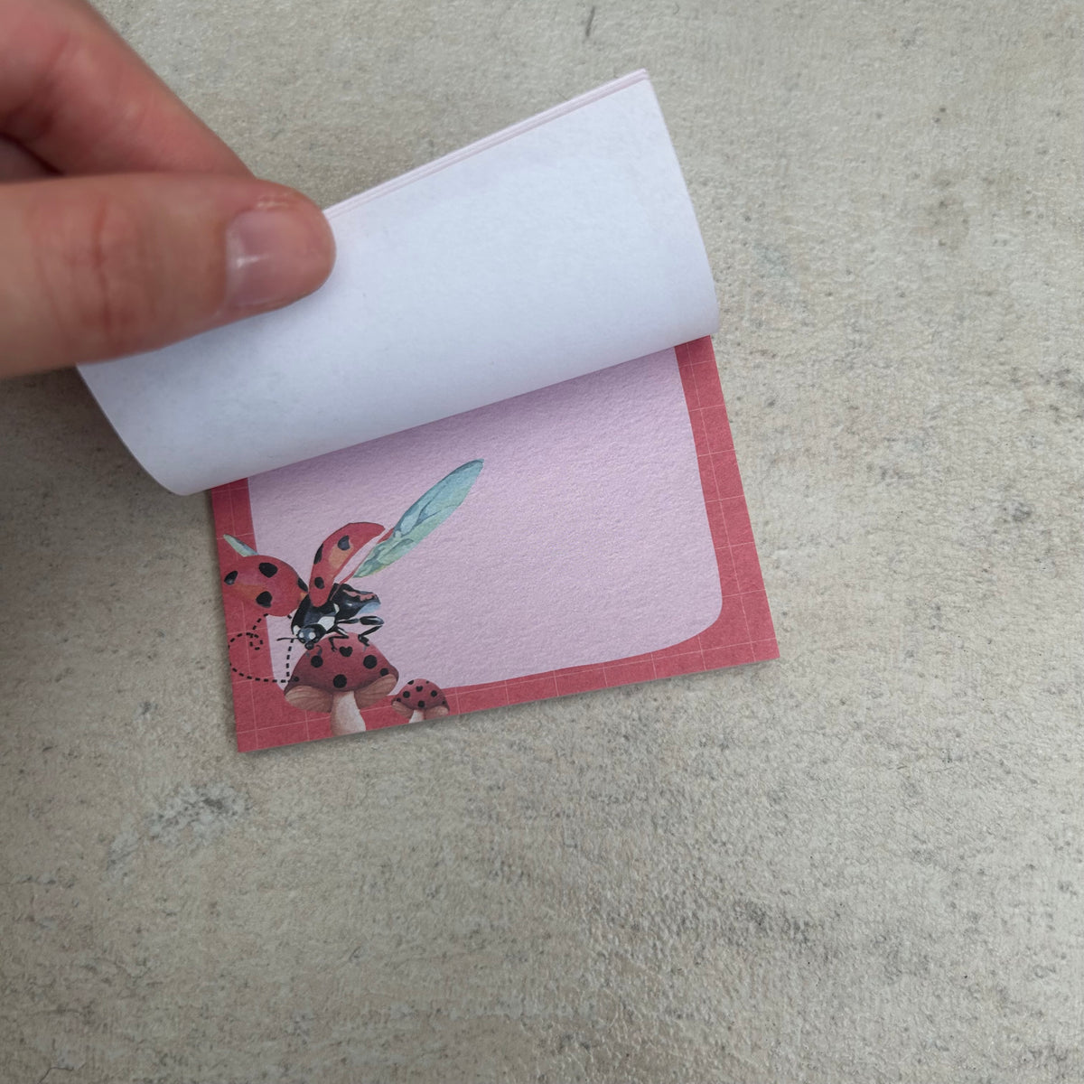 Ladybug print small sticky note