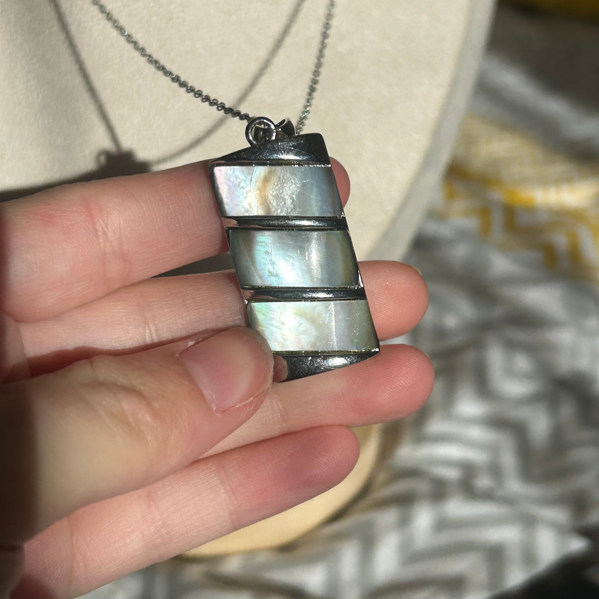 Mother of Pearl set grid necklace