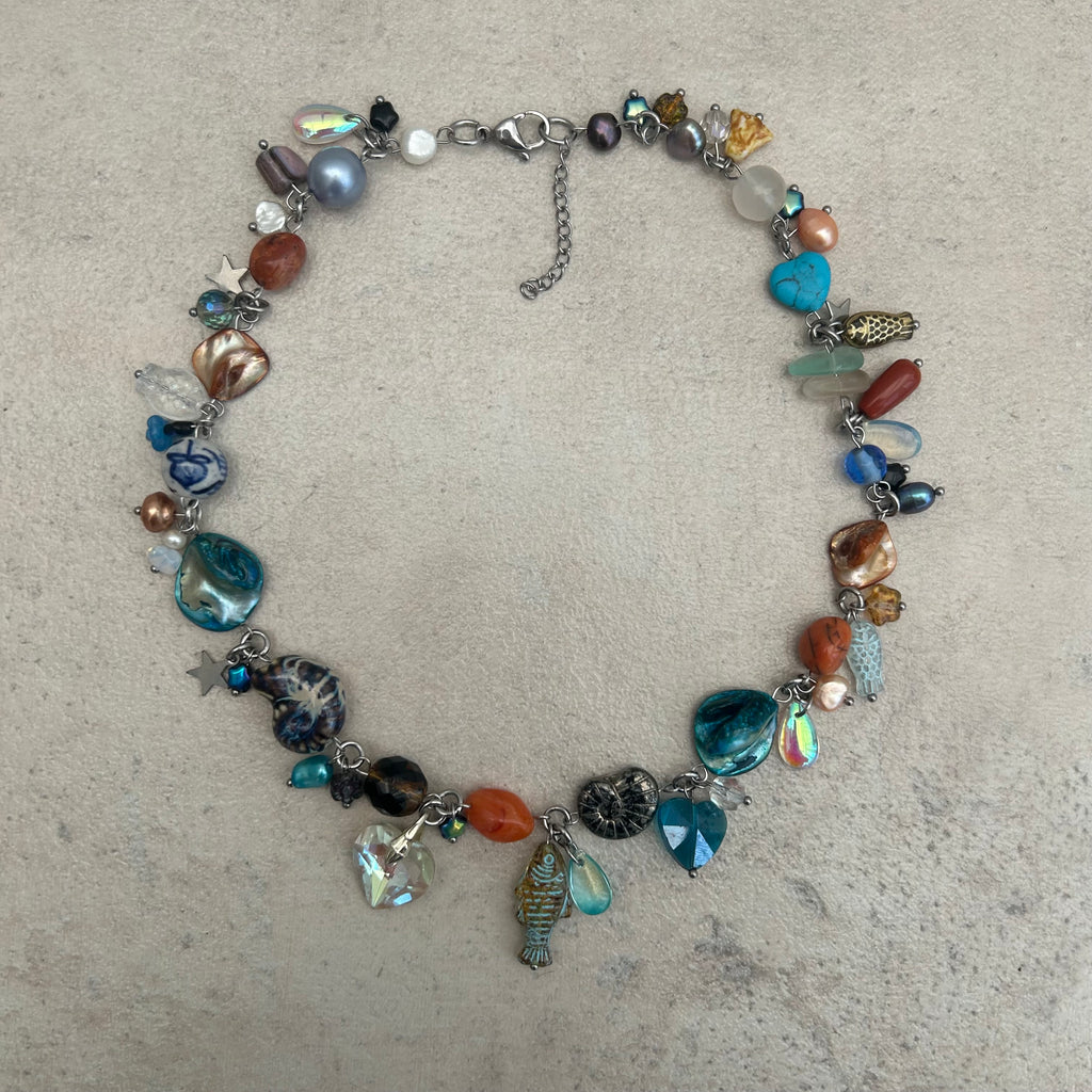 blue & orange fish necklace