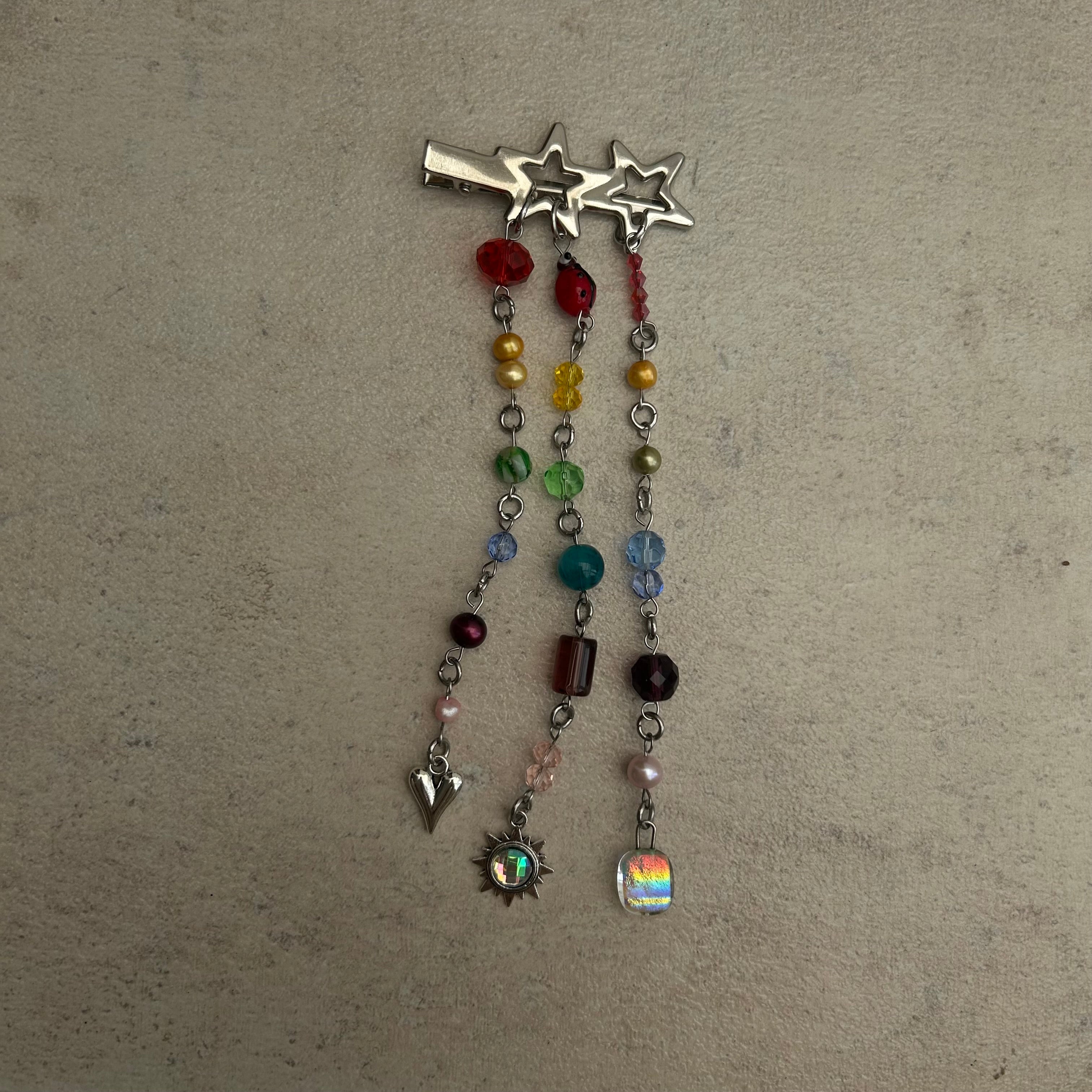 Multicoloured beaded cluster charm hair clip