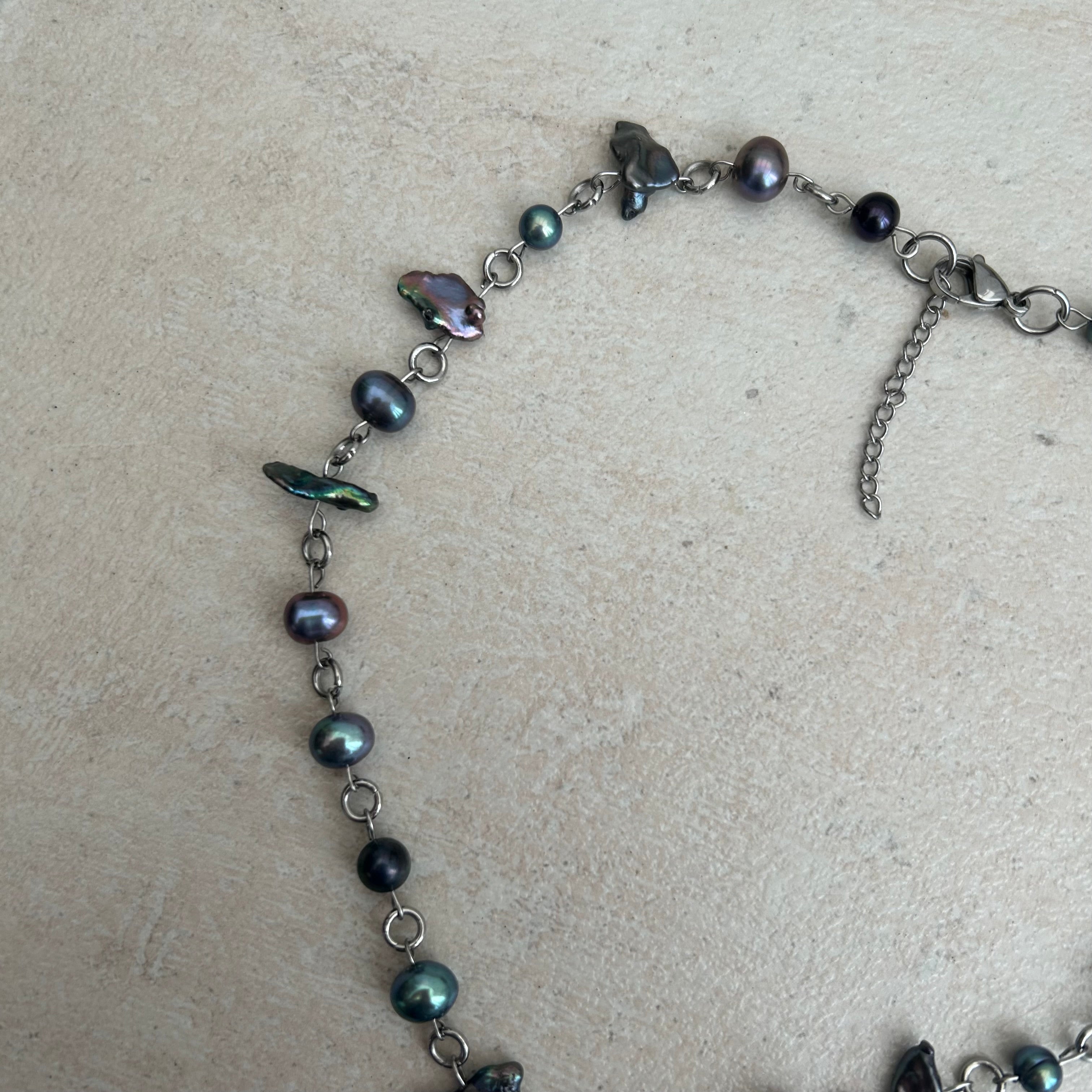 dark blue glass heart and freshwater pearl necklace