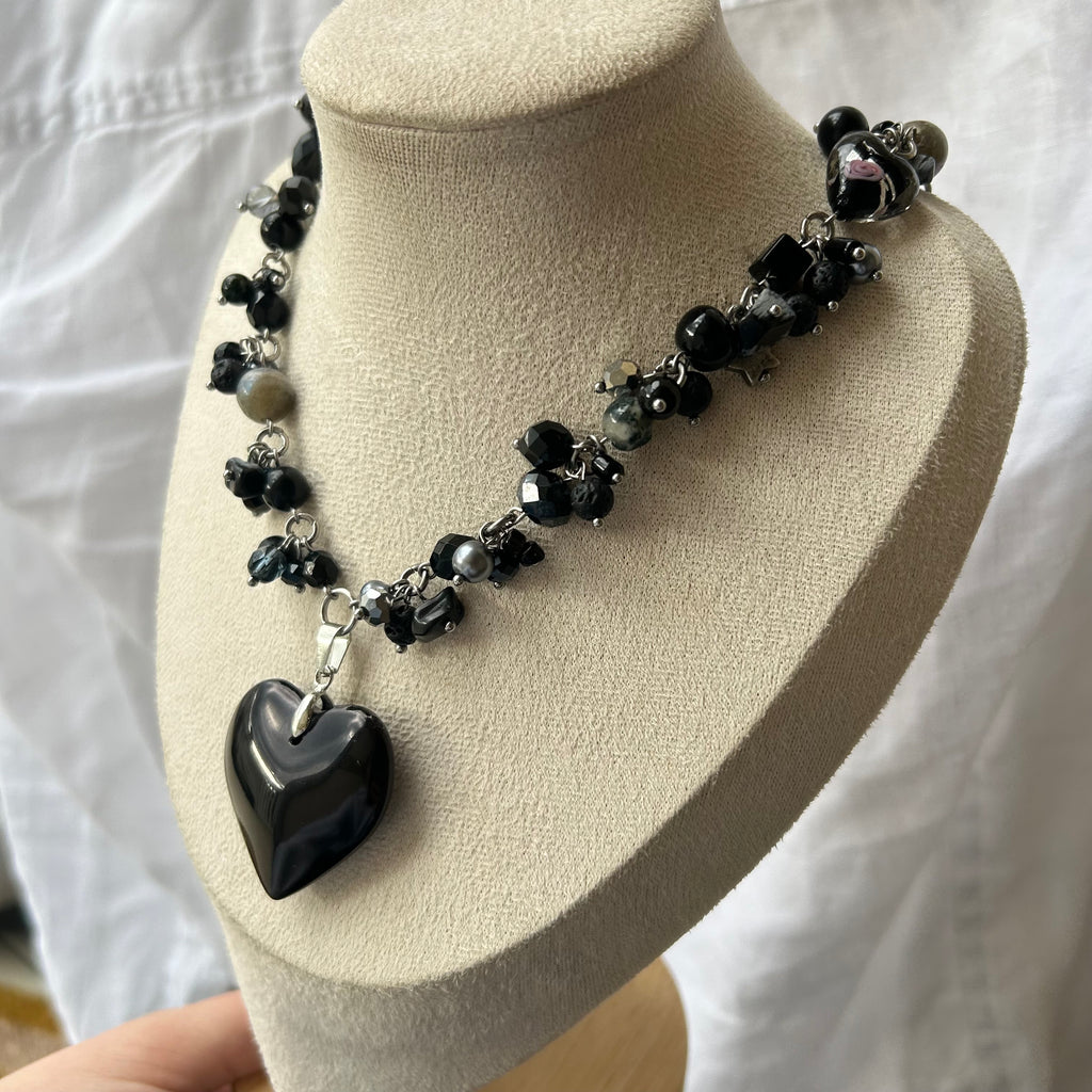 Black heart cluster necklace
