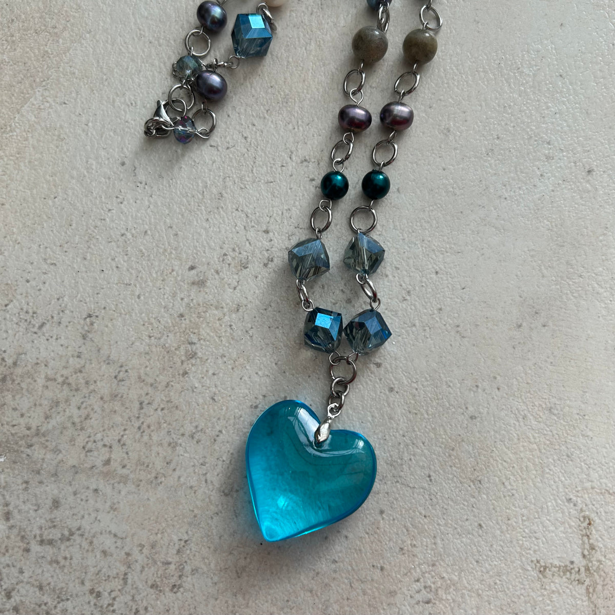 Turquoise blue glass heart beaded necklace