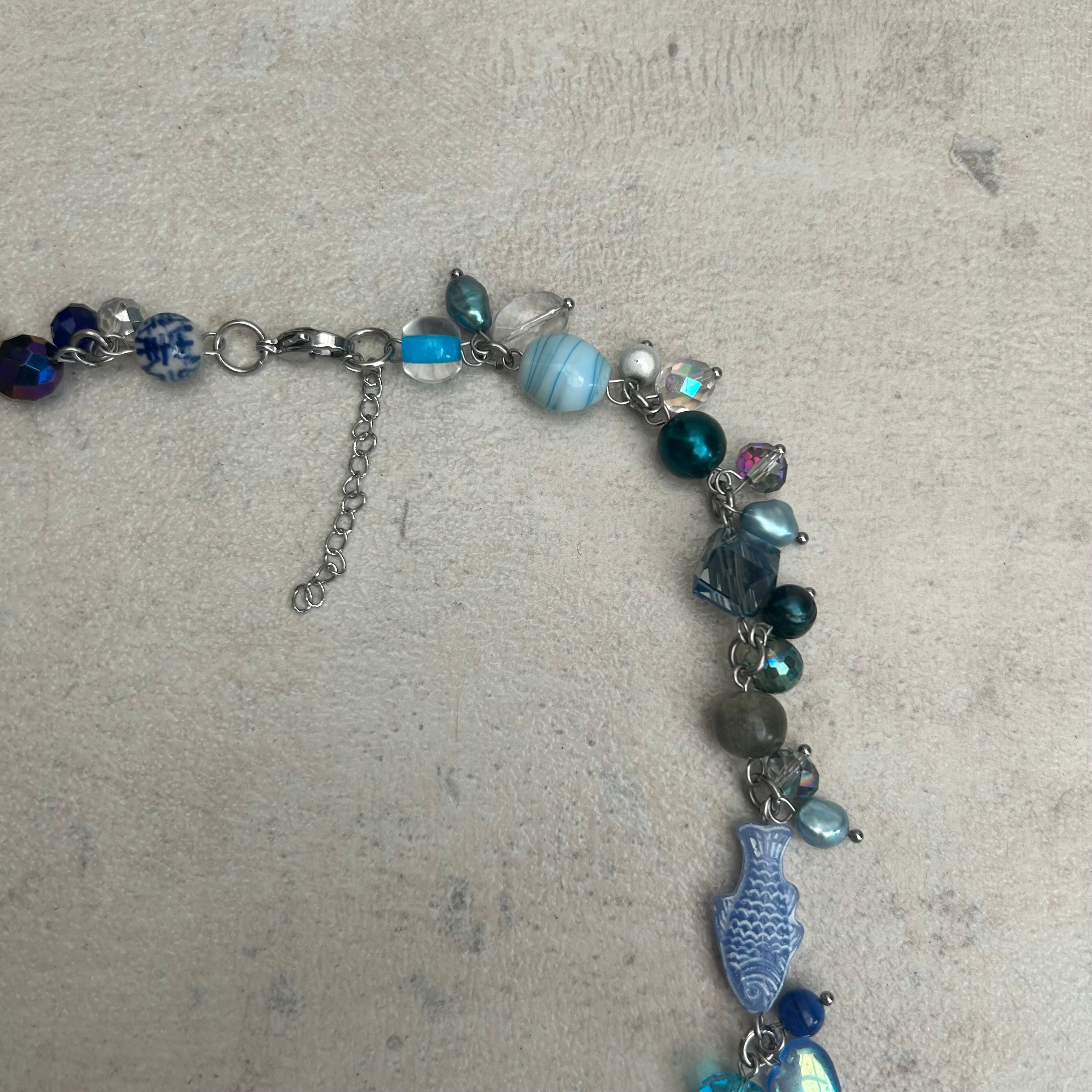 Blue cluster clutter fish beaded necklace