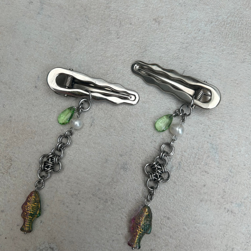 Chainmail cross fish droplet clips
