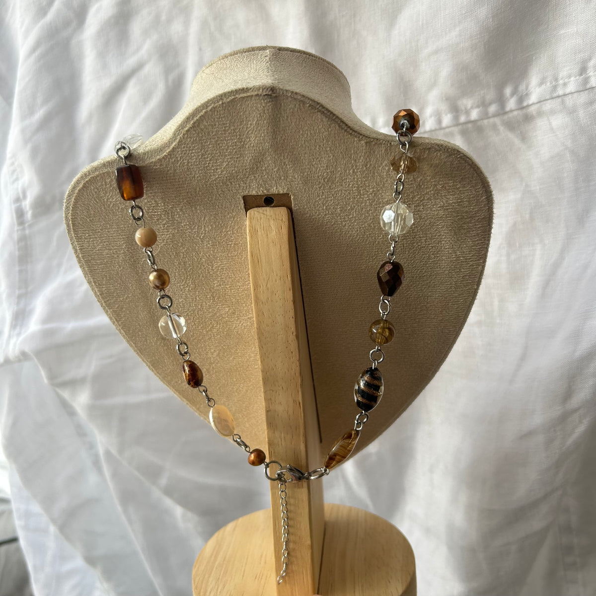 Bambi brown necklace