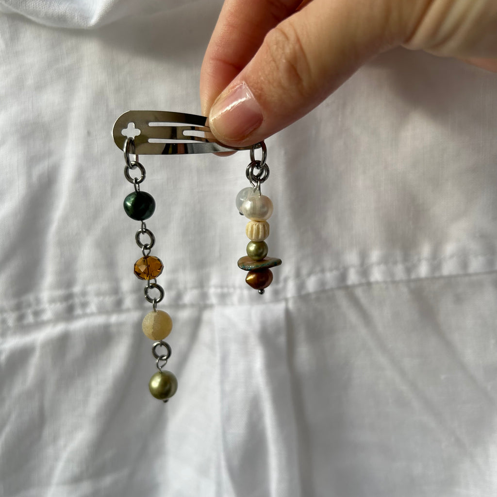Beaded hairclip