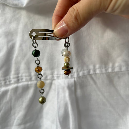 Beaded hairclip