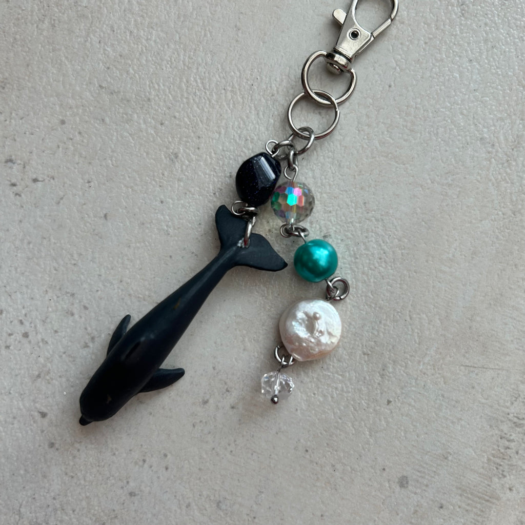 Dolphin beaded keyring
