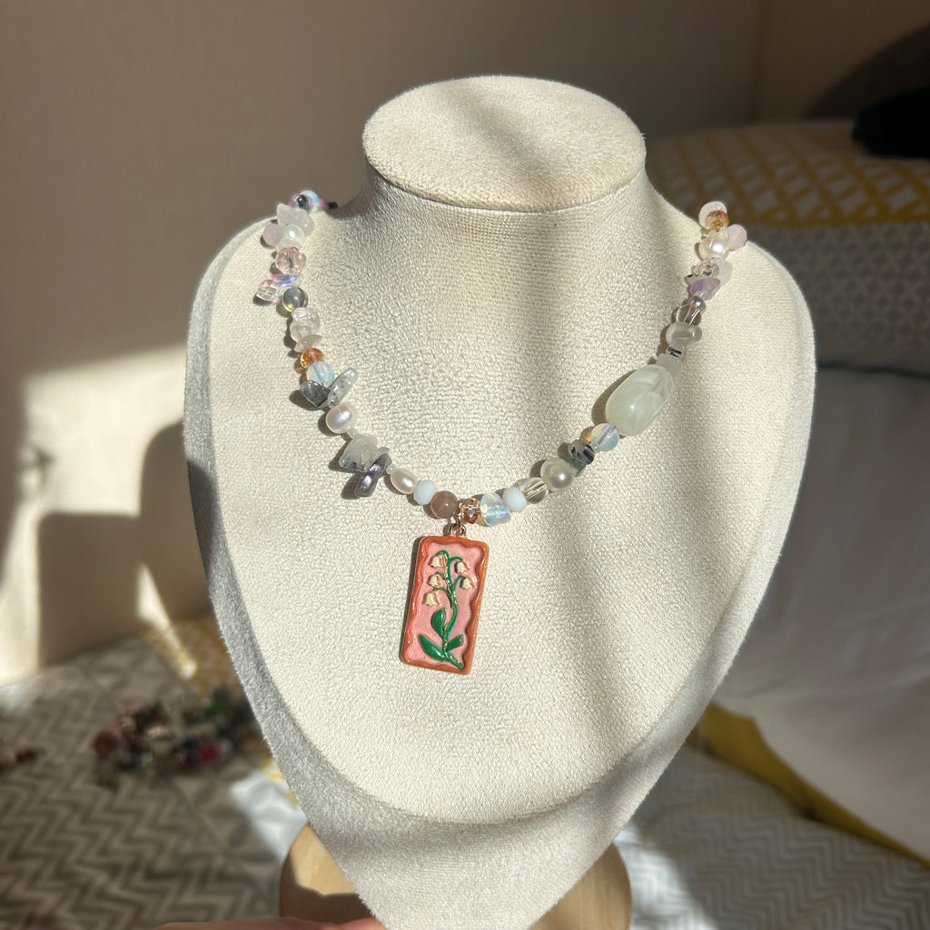 Floral necklace