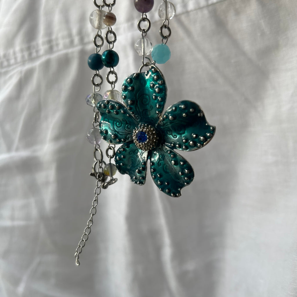 Blue flower necklace