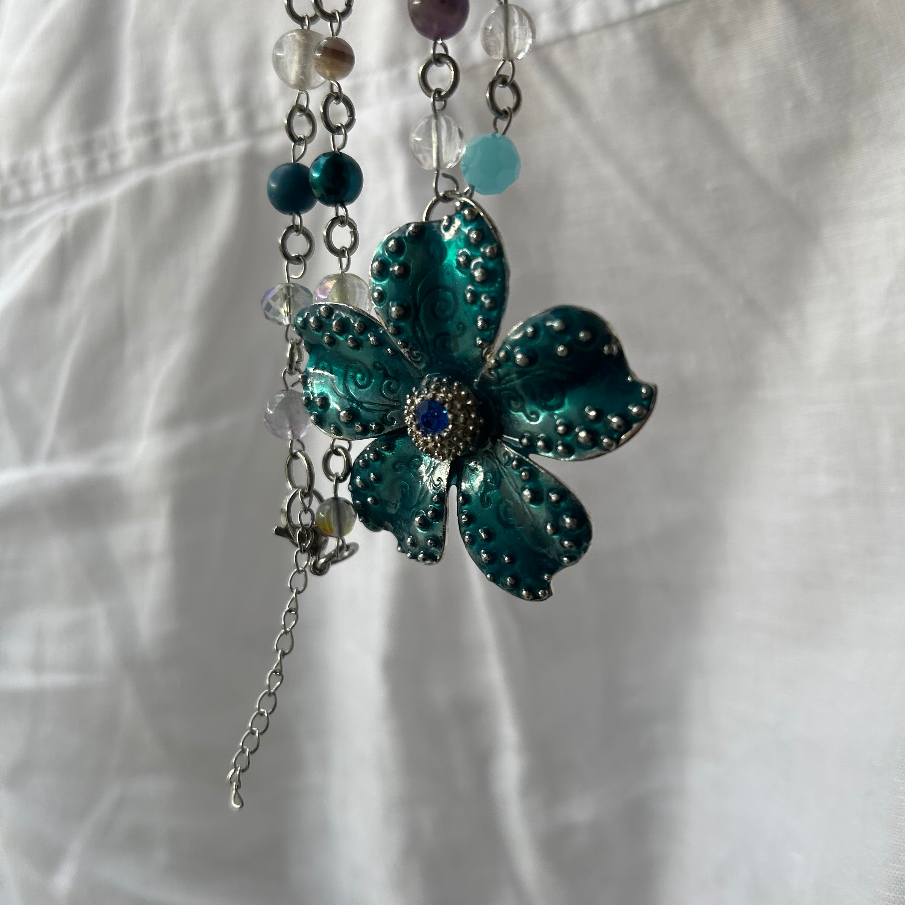 Blue flower necklace