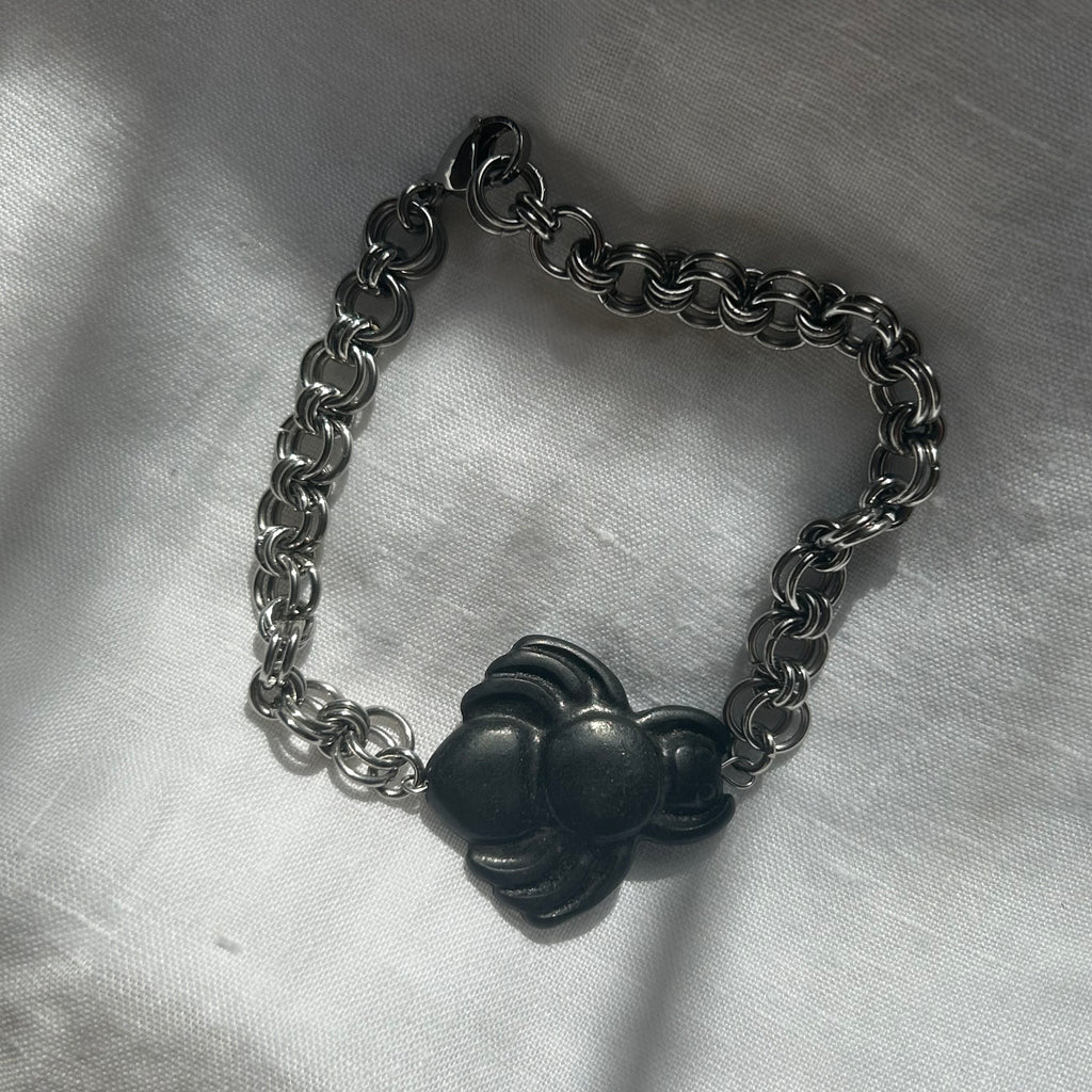 Chainmail spider stone bead bracelet