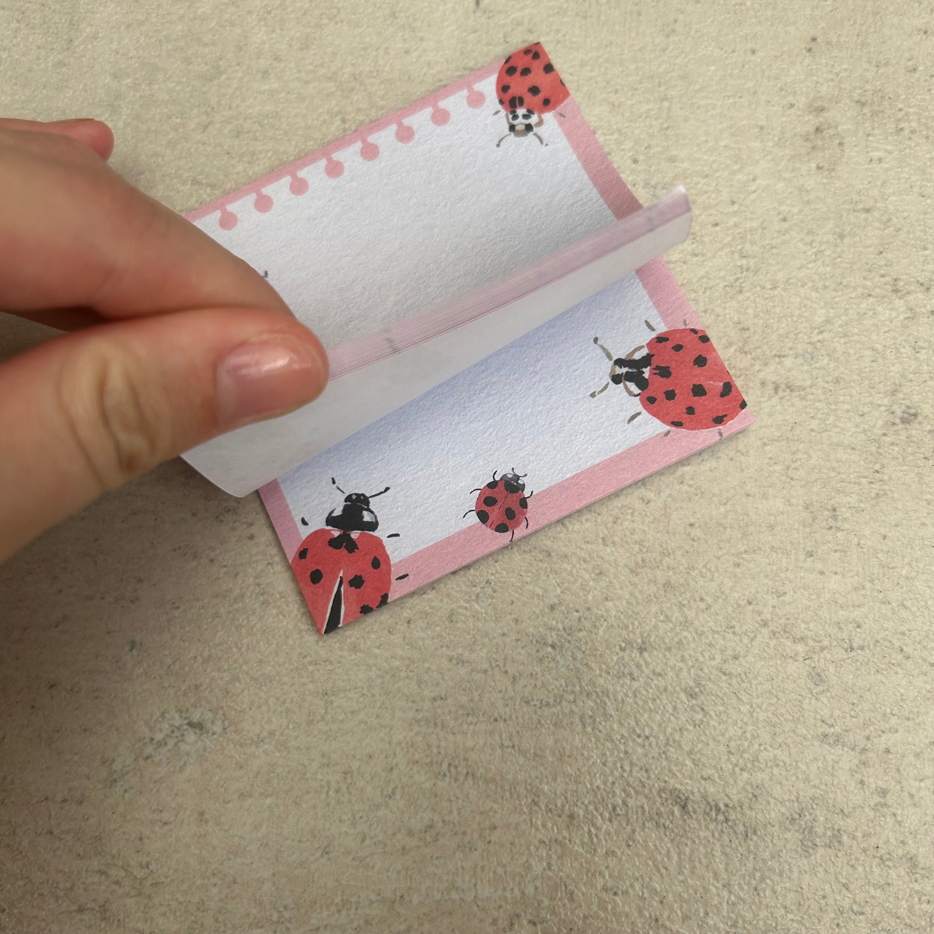Ladybug print small sticky note