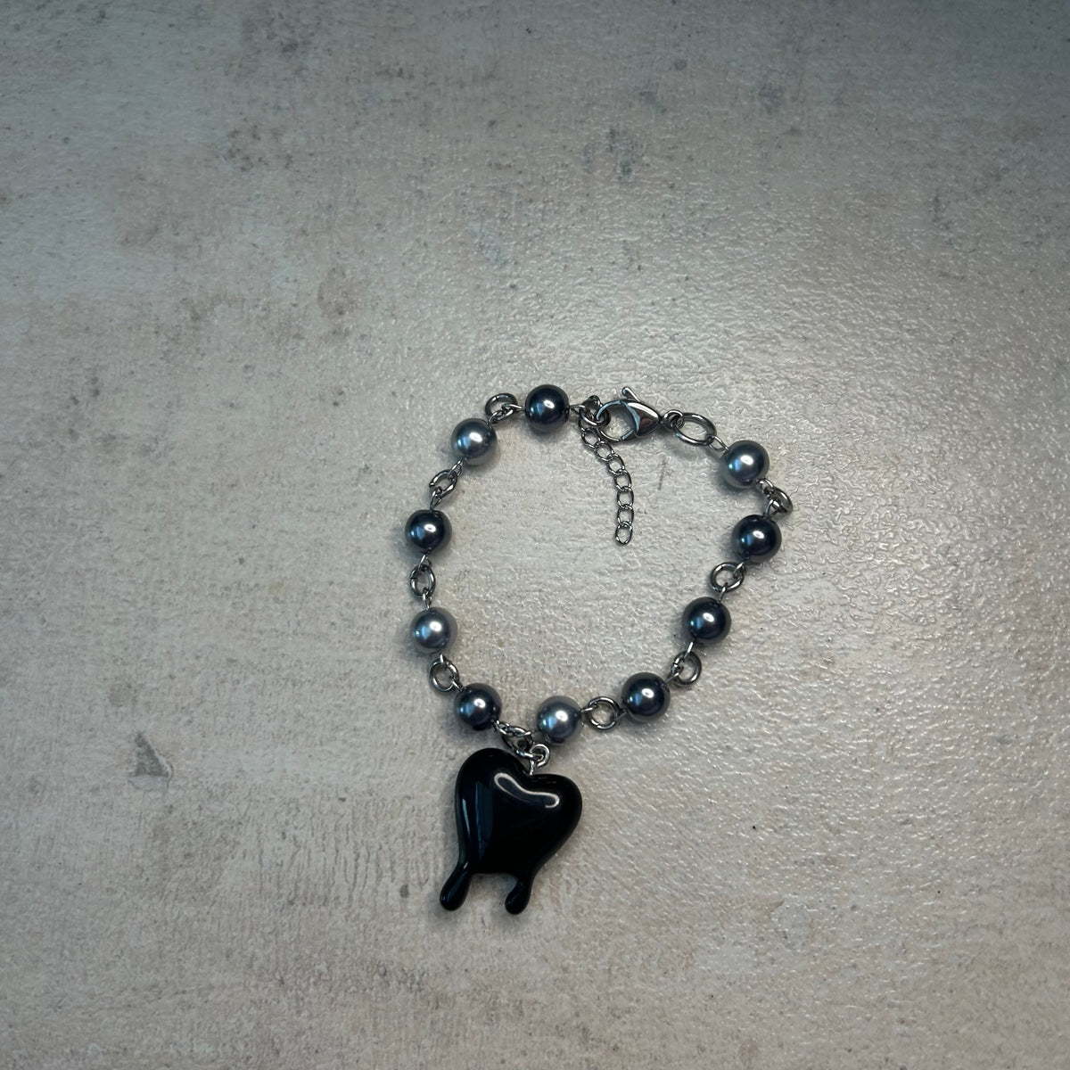 Black glass pearl bracelet