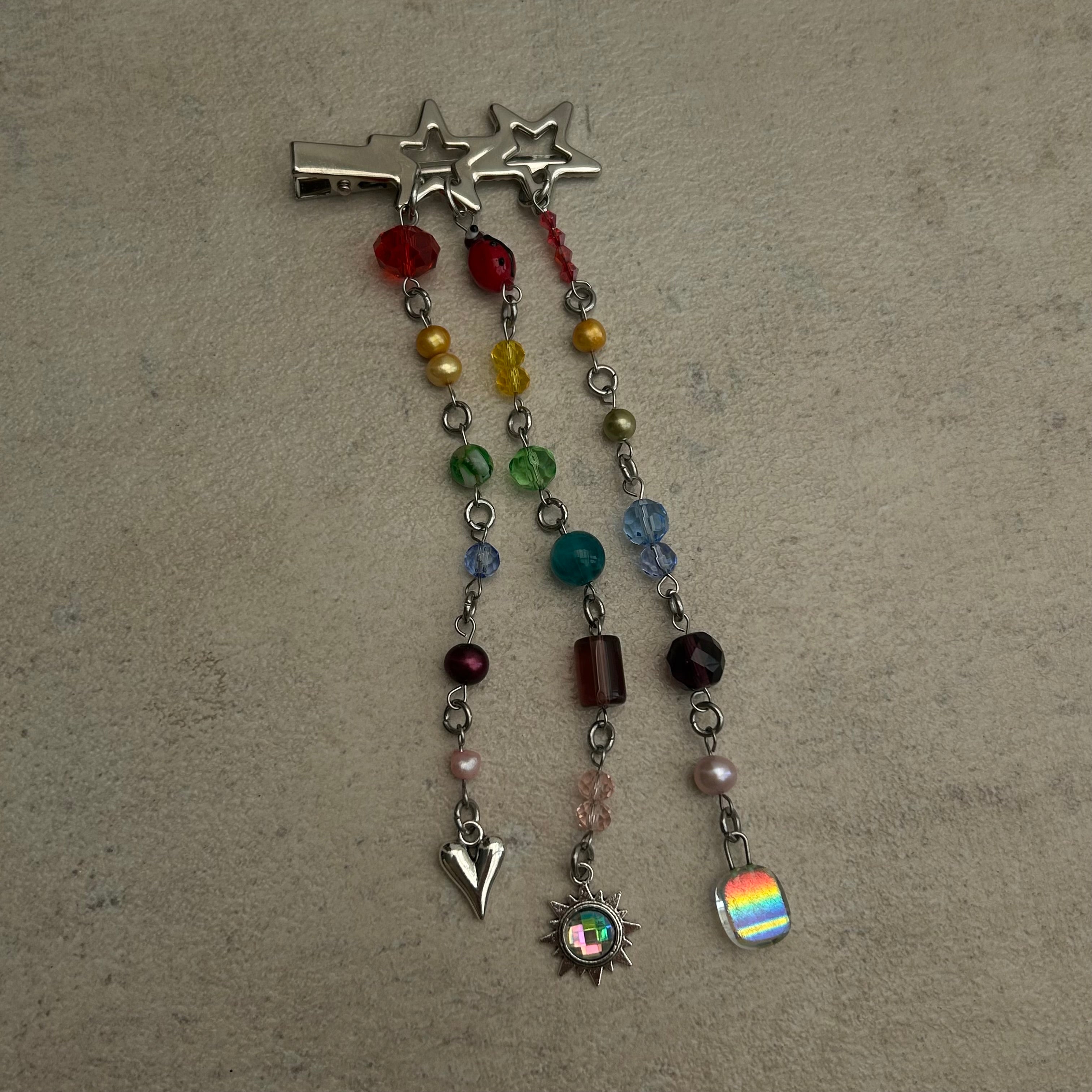 Multicoloured beaded cluster charm hair clip