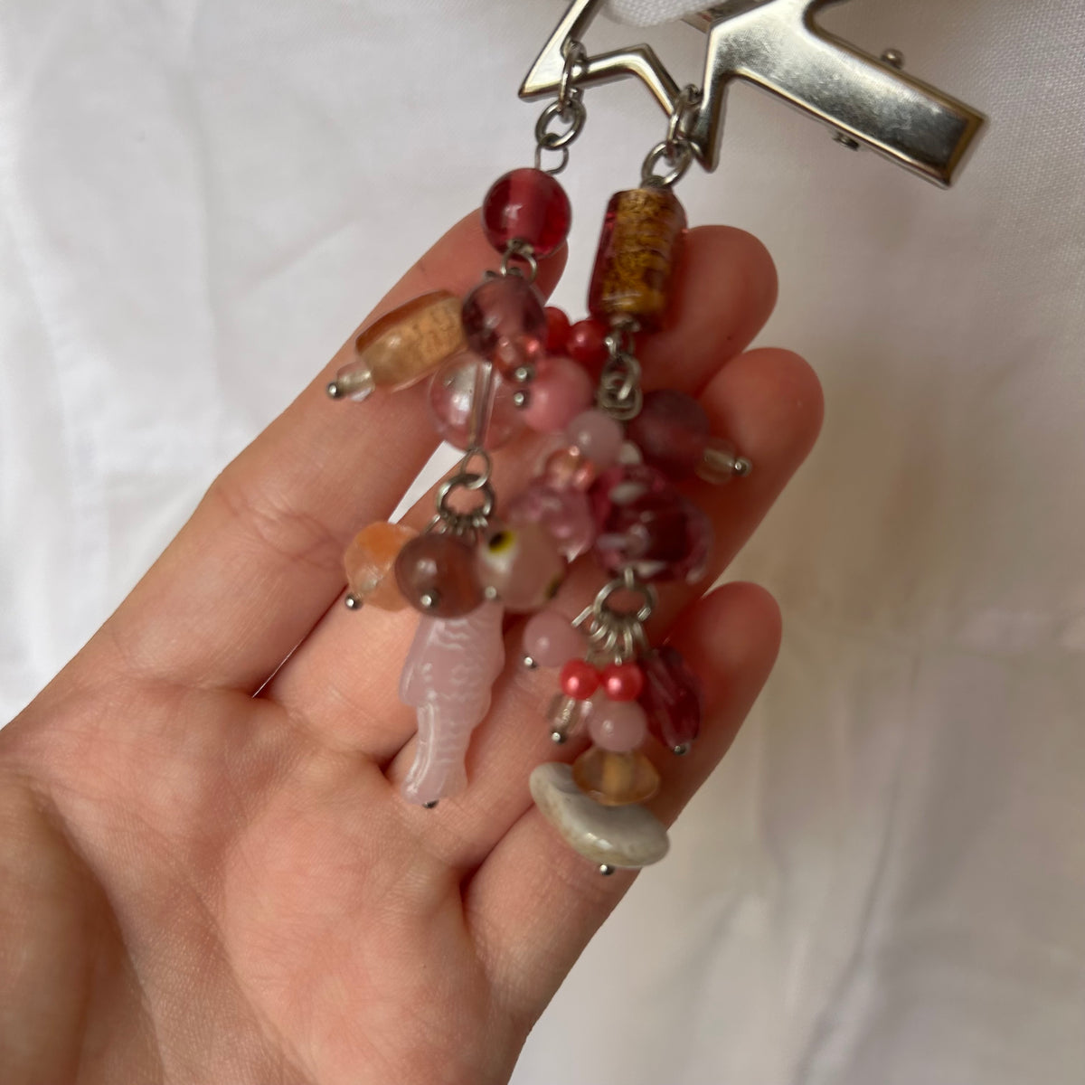 Pink cluster clutter fish star hairclip