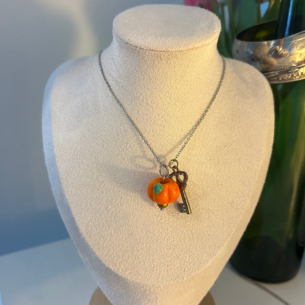 Fall necklace