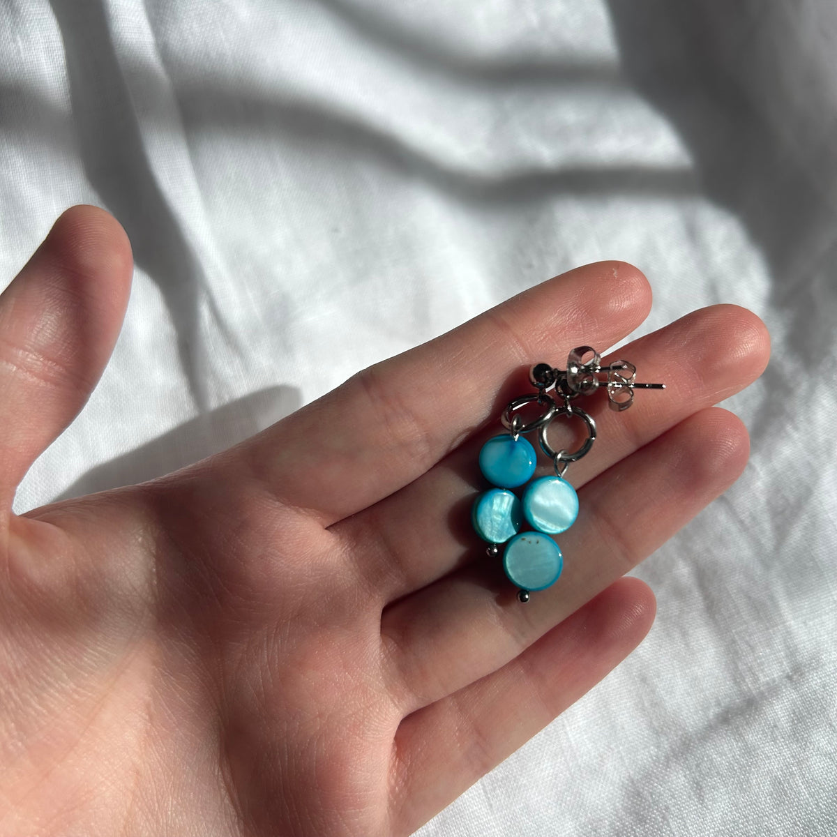 Mother of pearl shell stud earrings