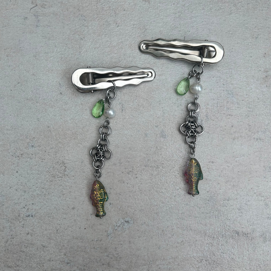 Chainmail cross fish droplet clips