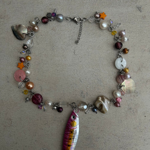 Cluster fish necklace