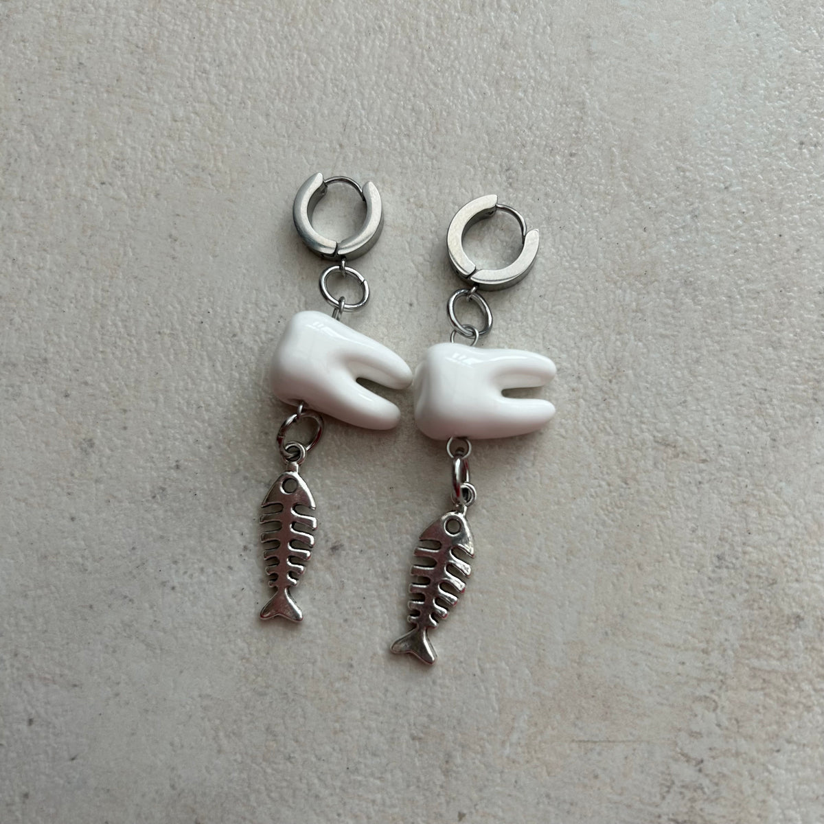 Ceramic tooth fish Huggies