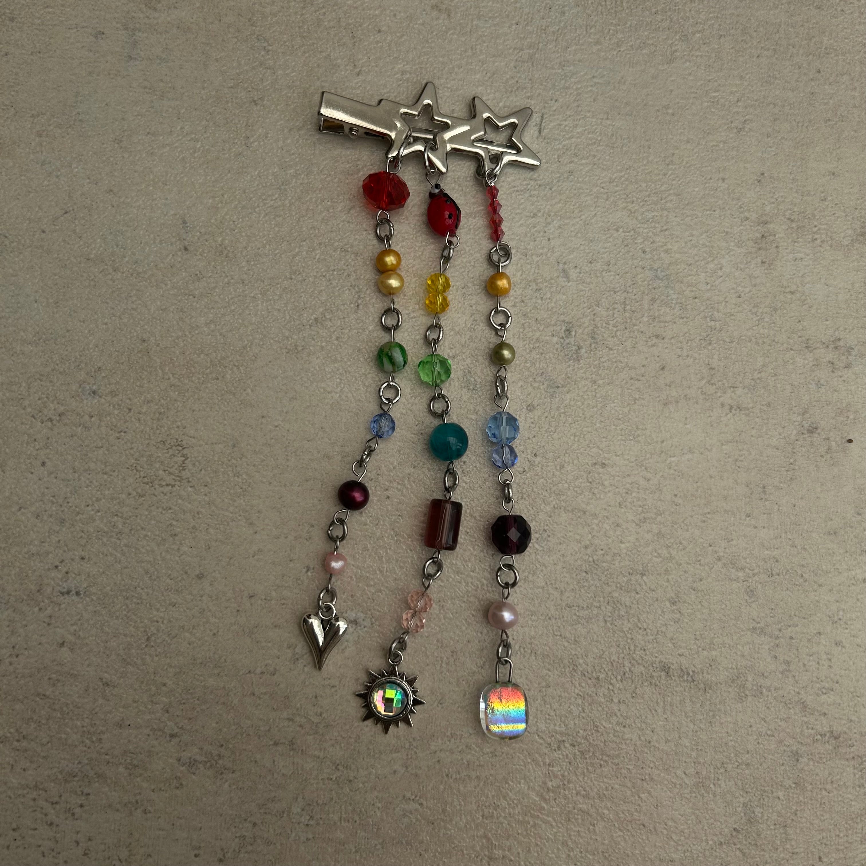 Multicoloured beaded cluster charm hair clip