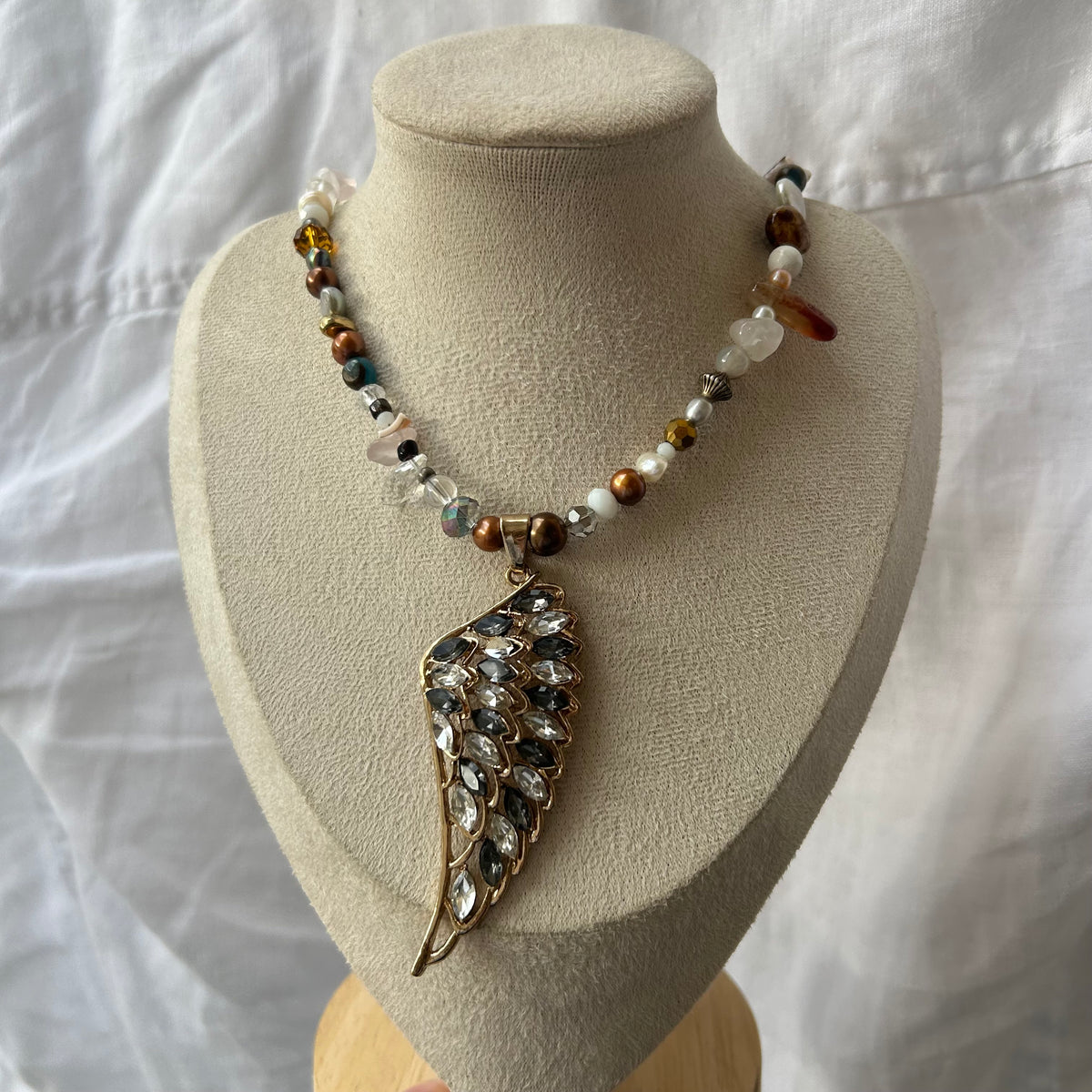 Angel wing freshwater pearl necklace