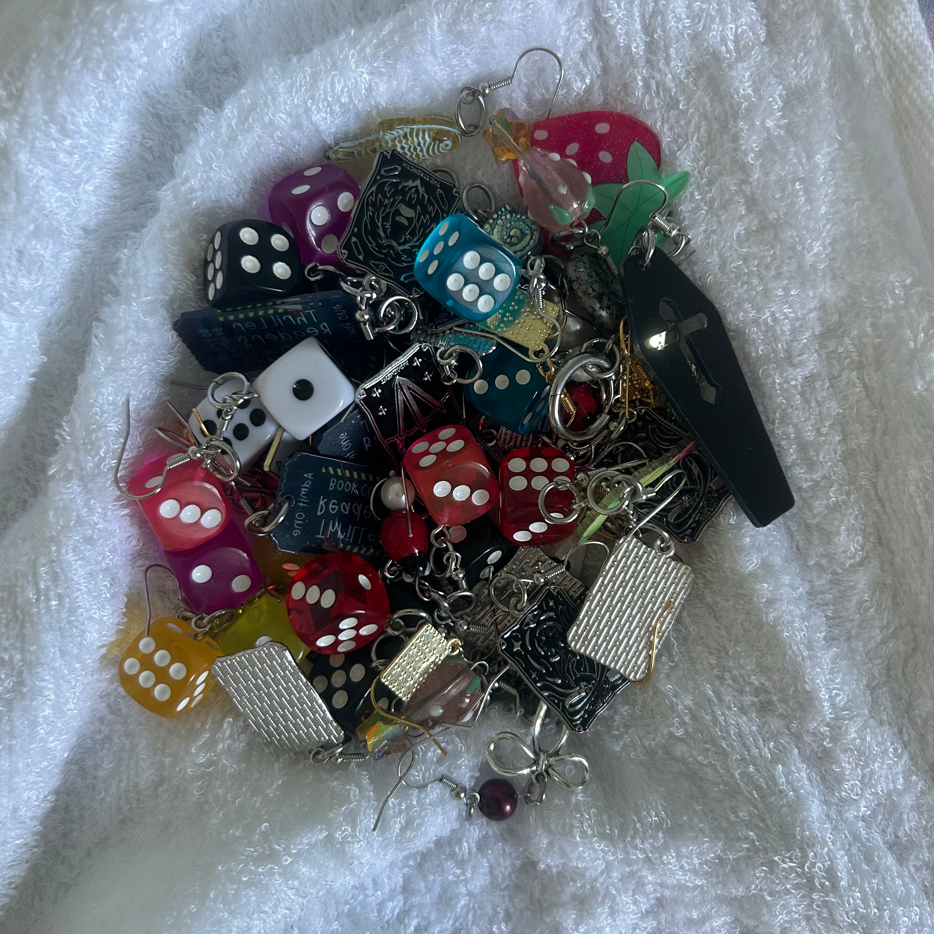 Chunky mystery earrings