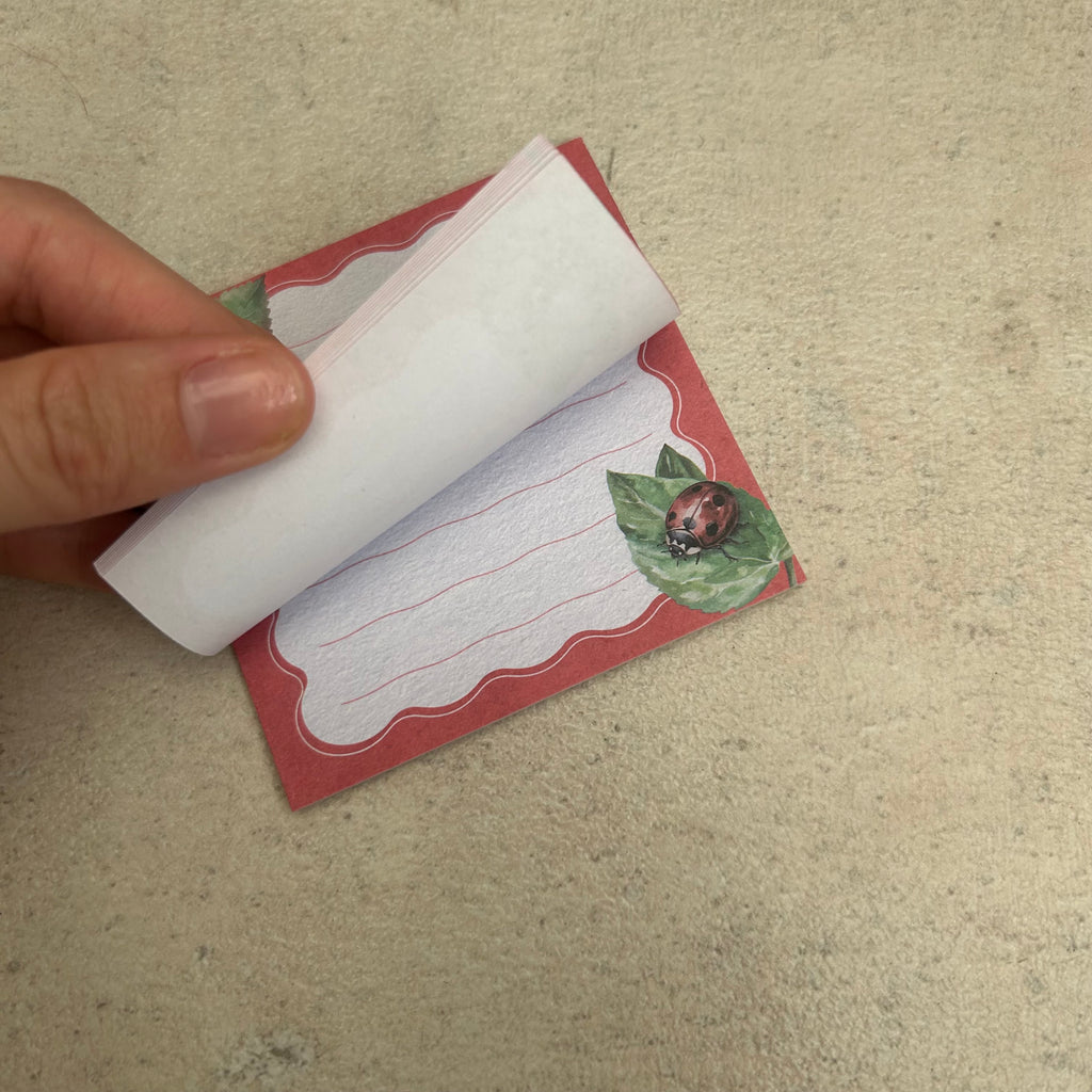 Ladybug print small sticky note