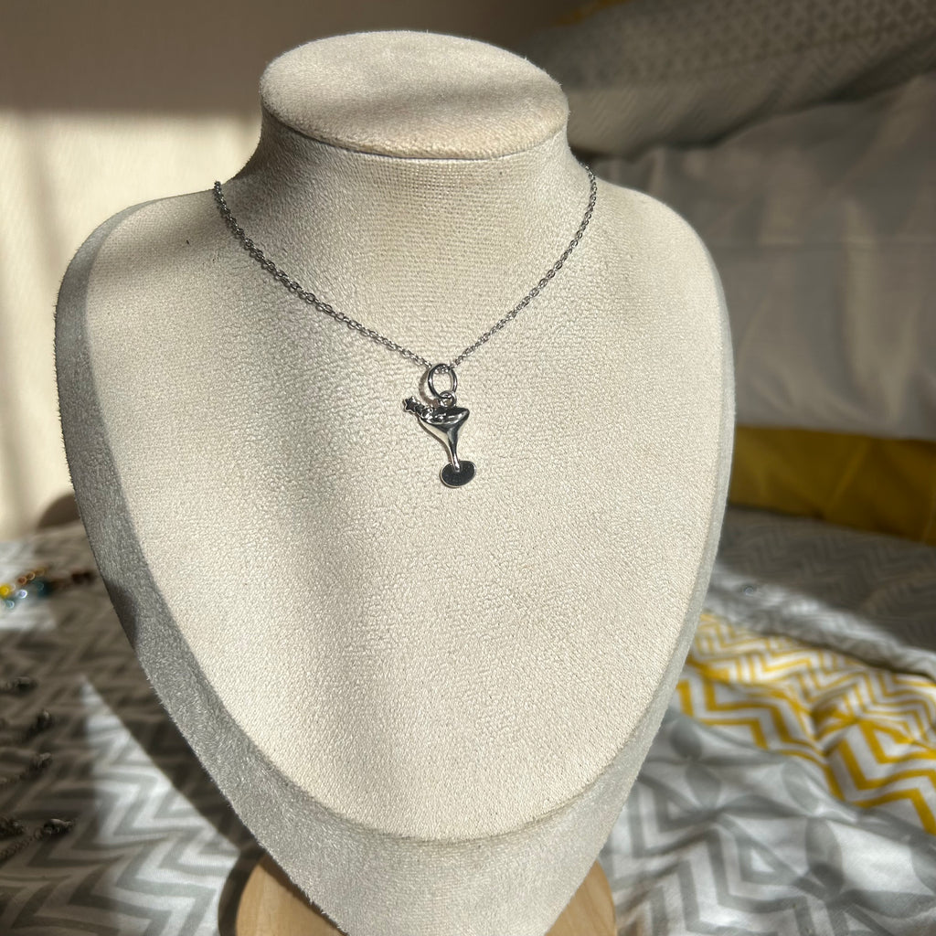Cocktail glass pendant necklace
