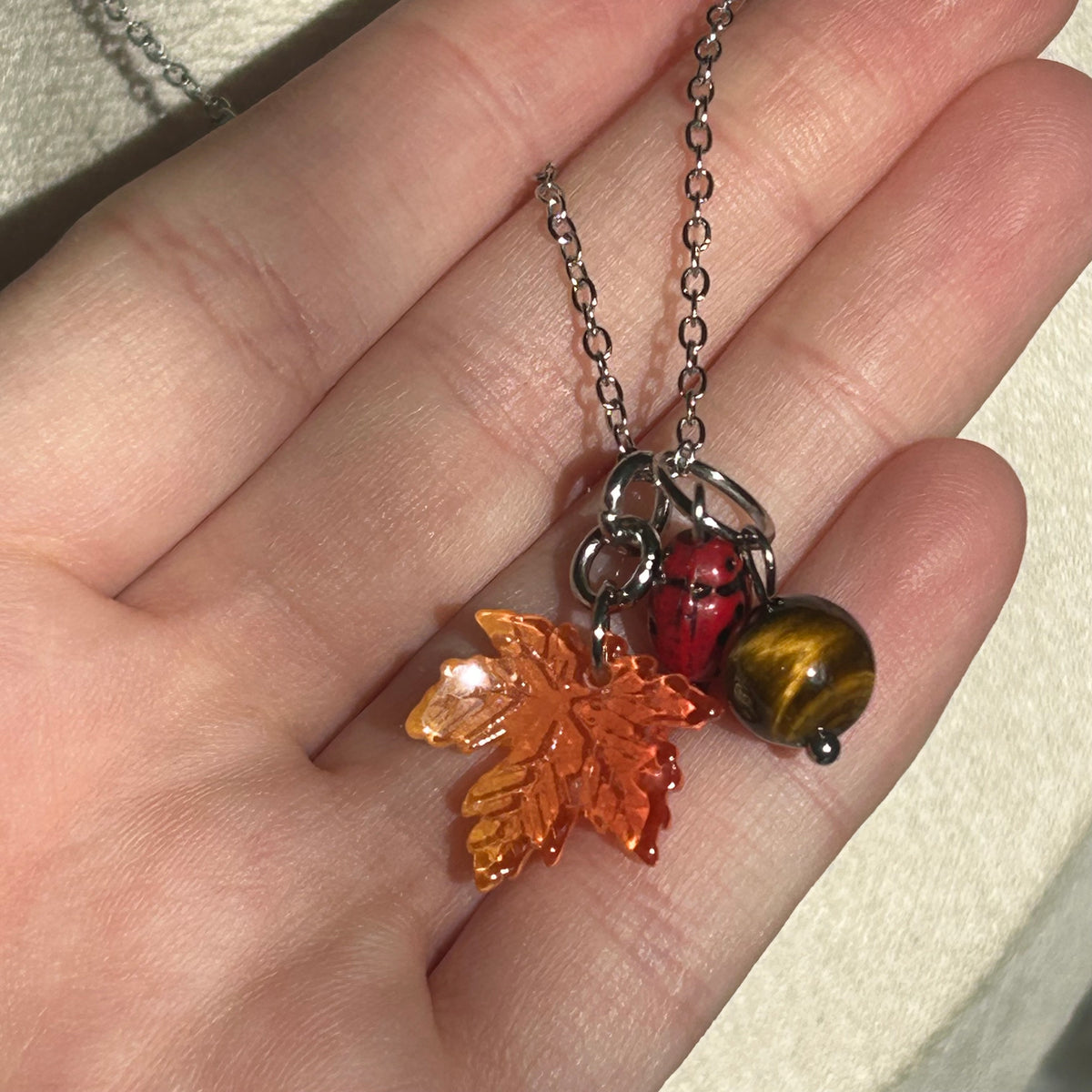 autumnal leaf necklace 1