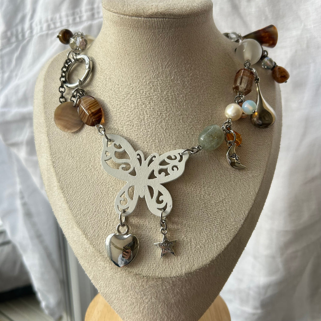 cluster butterfly chunky necklace